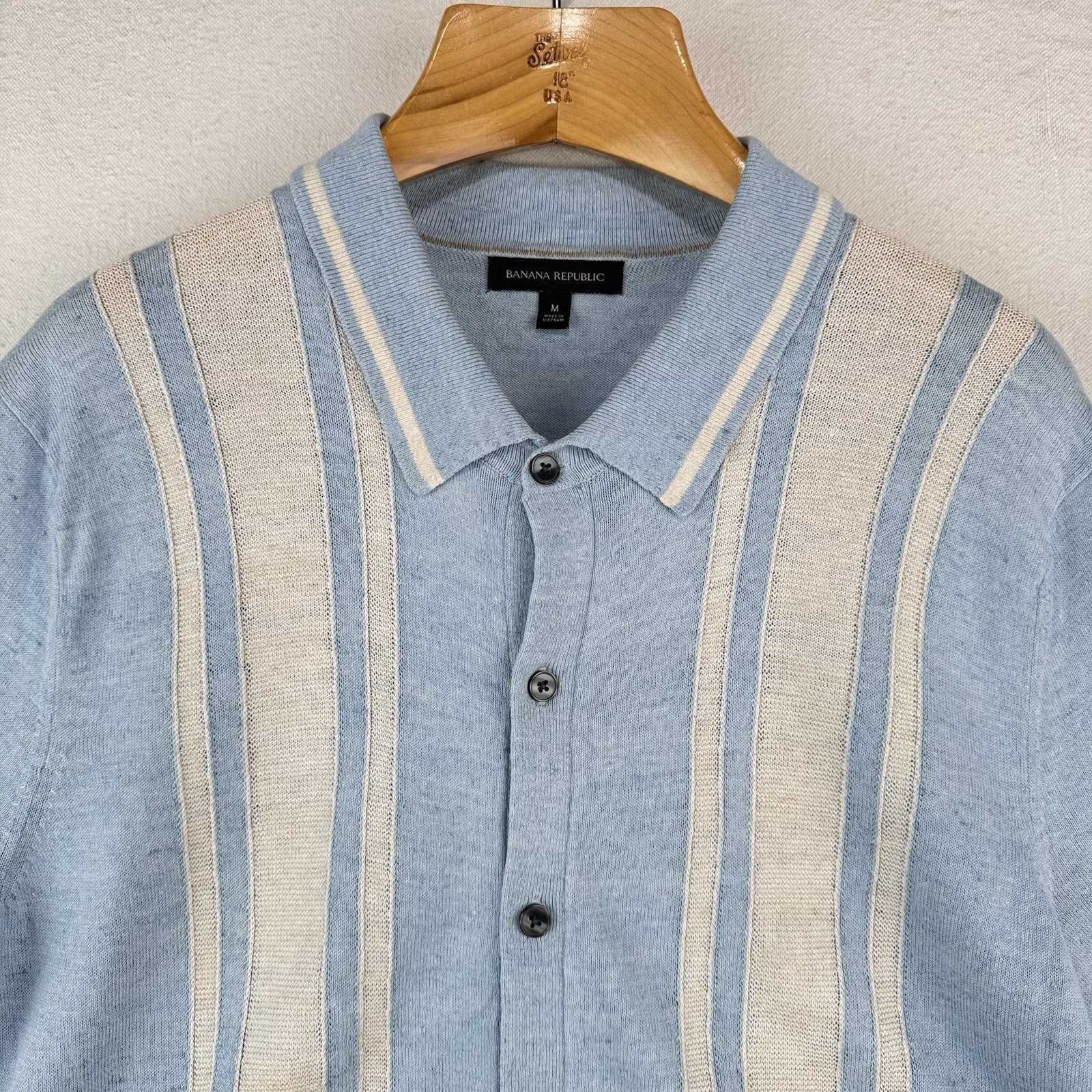 Banana Republic Men’s M Linen Blend Knit Short Sleeve Resort Shirt Cigar Stripe