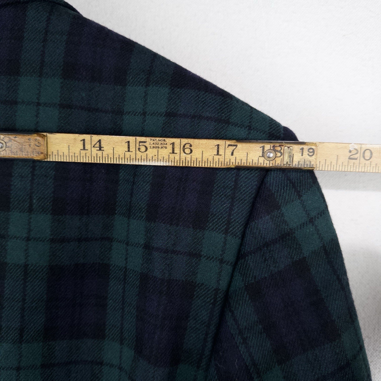 70’s Pendleton Black Watch Plaid Wool Blazer 42L Green Blue 2-Button Jacket USA