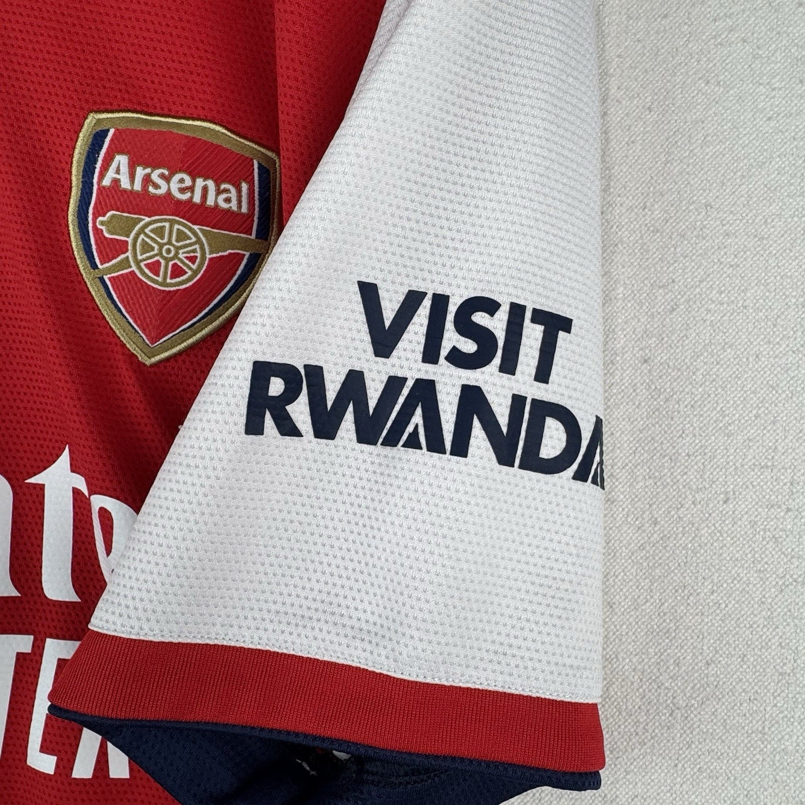 Arsenal 2021-2022 Home Shirt Soccer Jersey Men’s XL Adidas