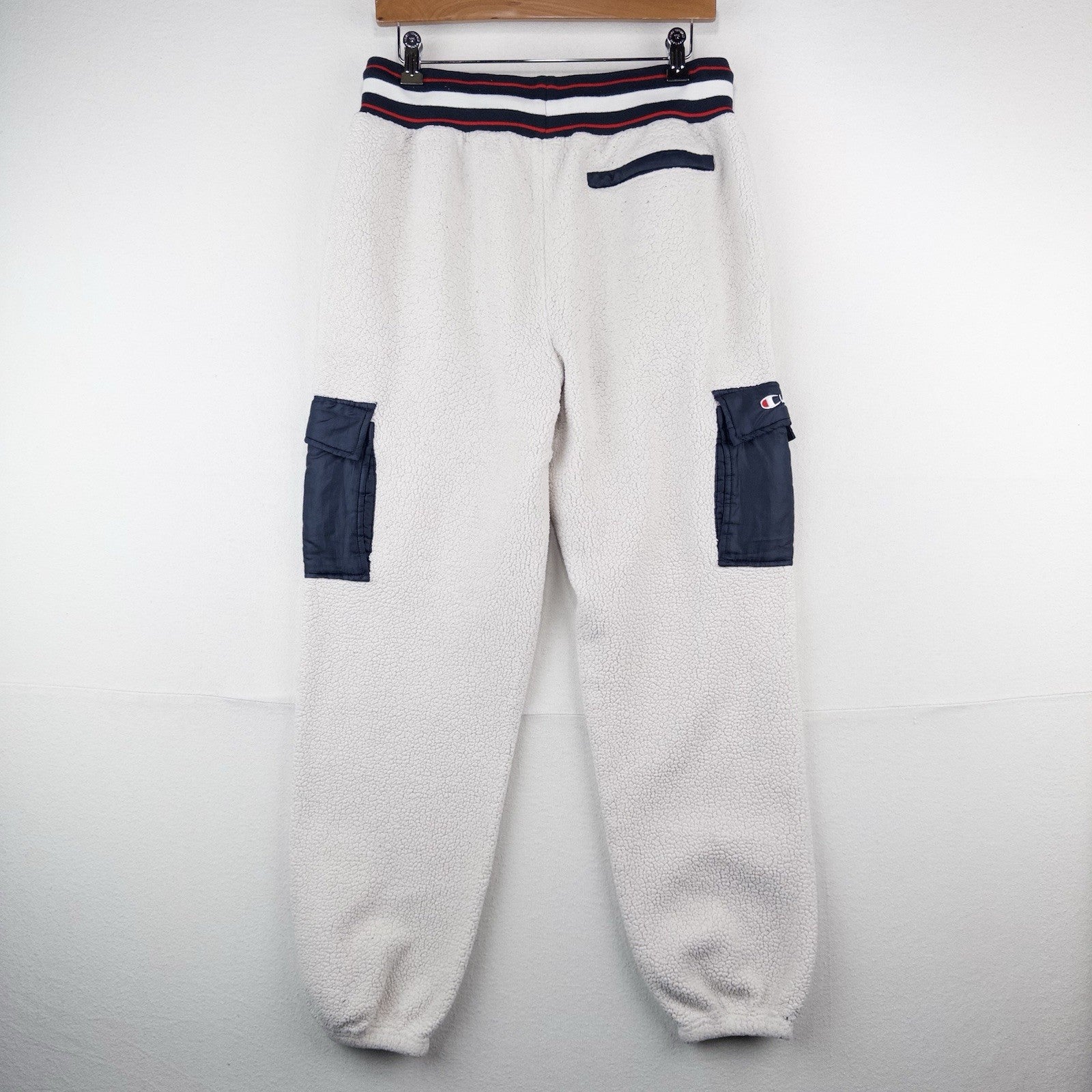 Champion Sherpa Cargo Utility Jogger Sweatpants Men’s Medium Cream