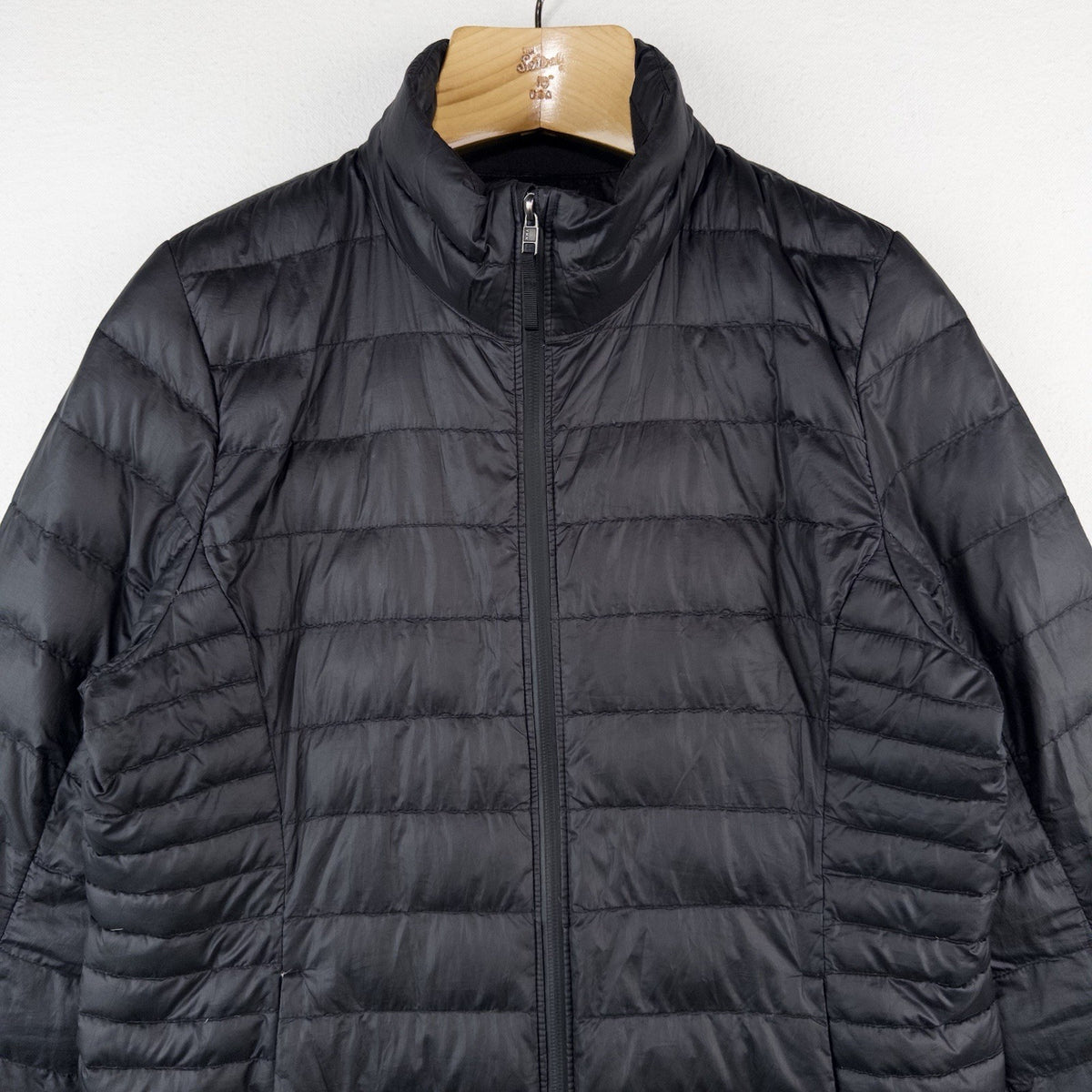 Patagonia Down Parka Puffer Jacket Women’s Medium Zip Up Black Ultra Light