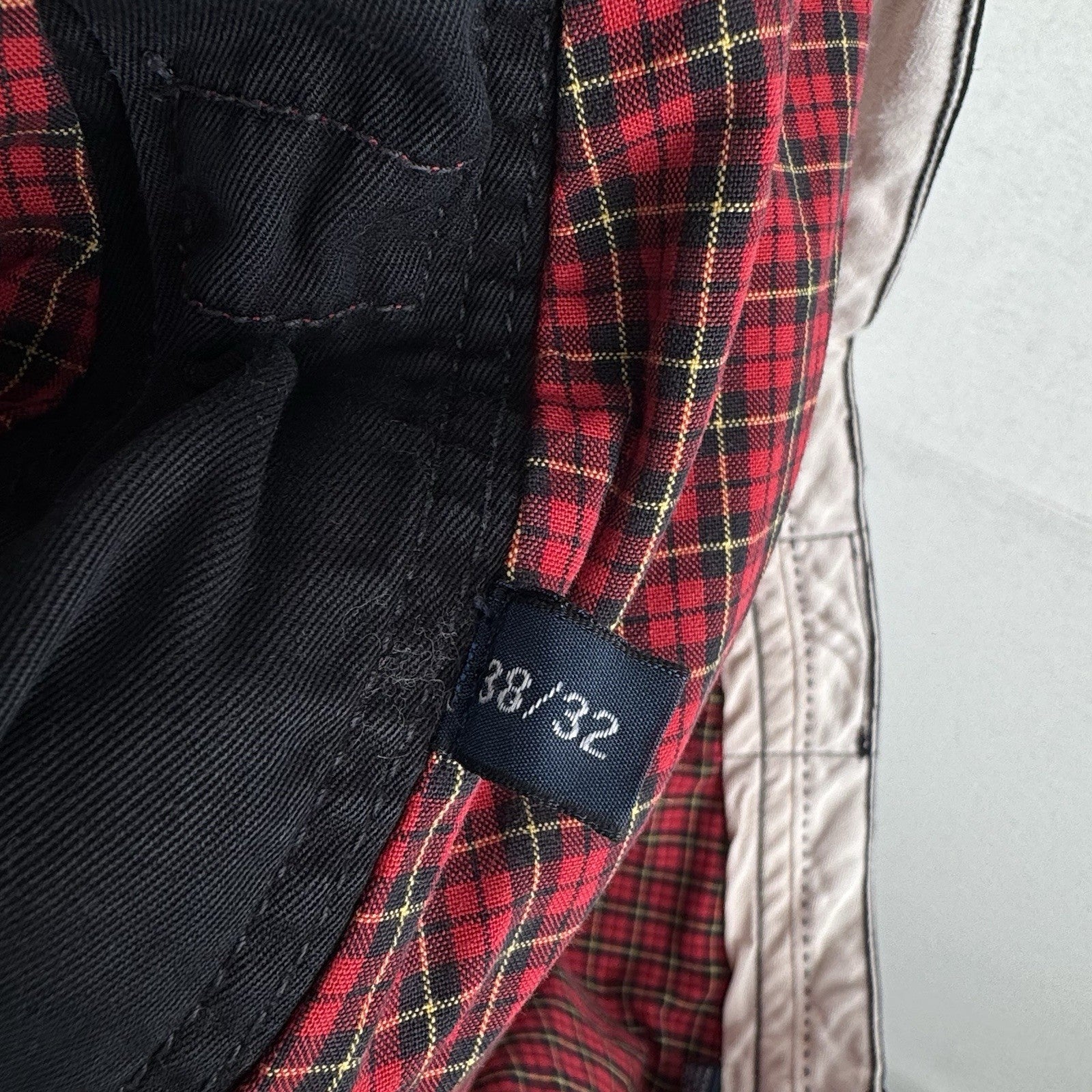 Vintage Polo Ralph Lauren Men’s 38x32 Black Lined Chino Pants Red Plaid