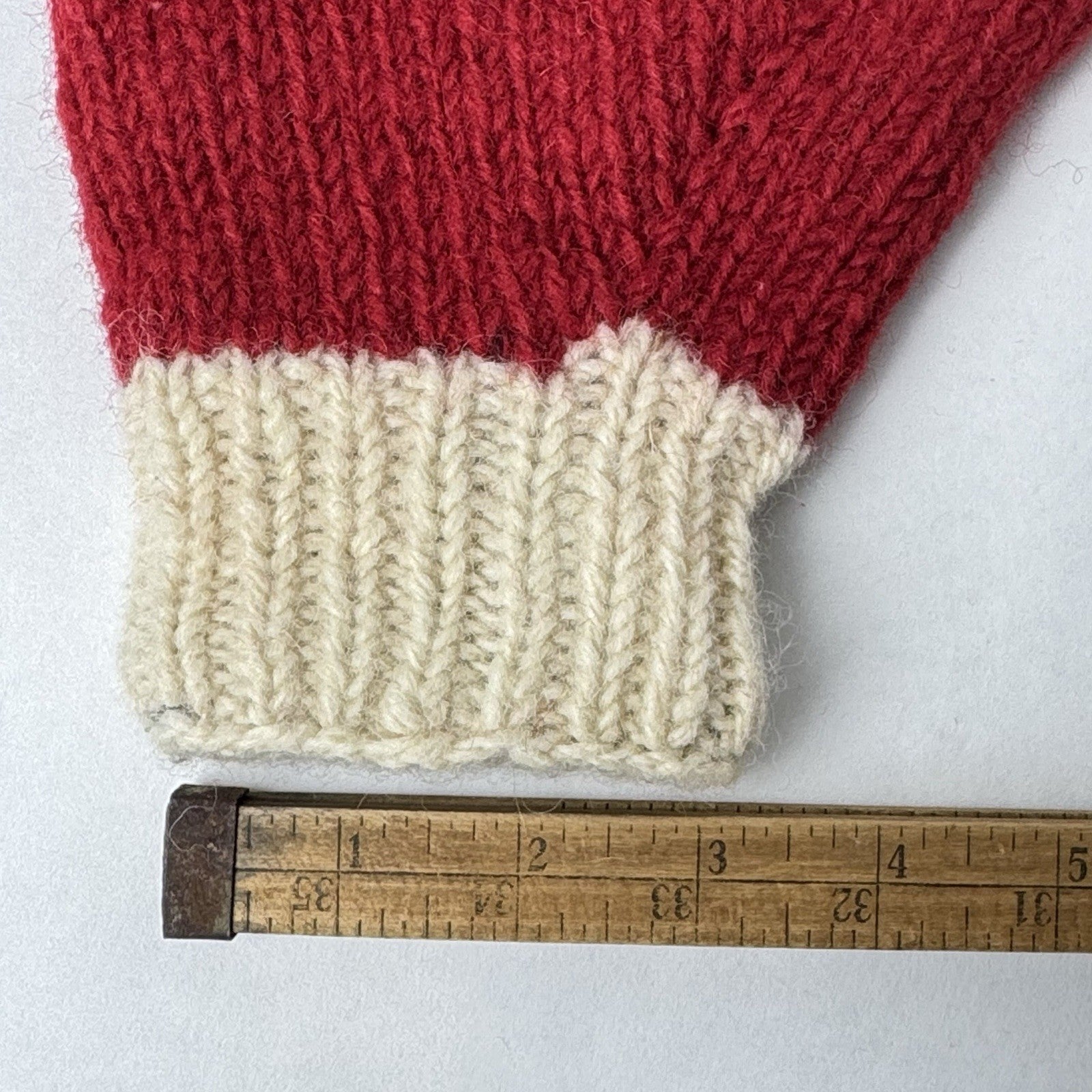 Wool Knit Santa Holiday Mittens Fleece Lined Red Cream Off-white 9”x4.5”