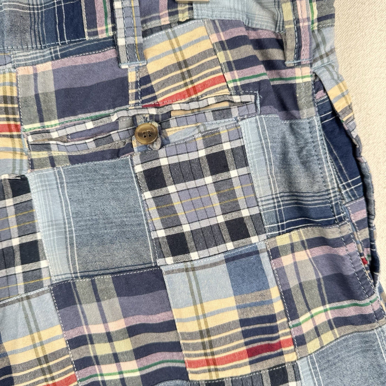 Old Navy Surplus Madras Plaid Shorts Mens 36 Patchwork Cotton Chino 10”