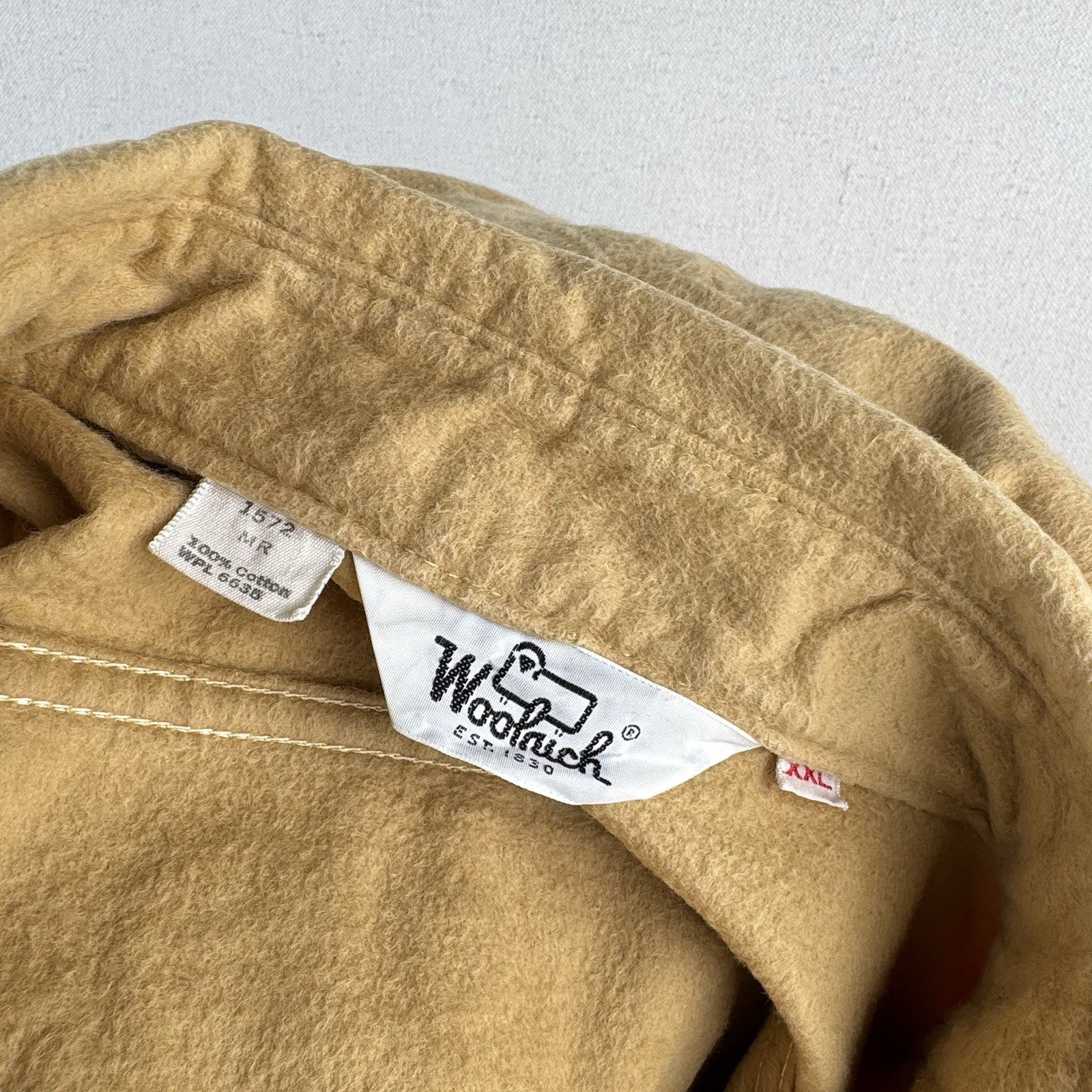70’s Vintage Woolrich Flannel Button Up Shirt 2XL Mens Beige Brown Made in USA