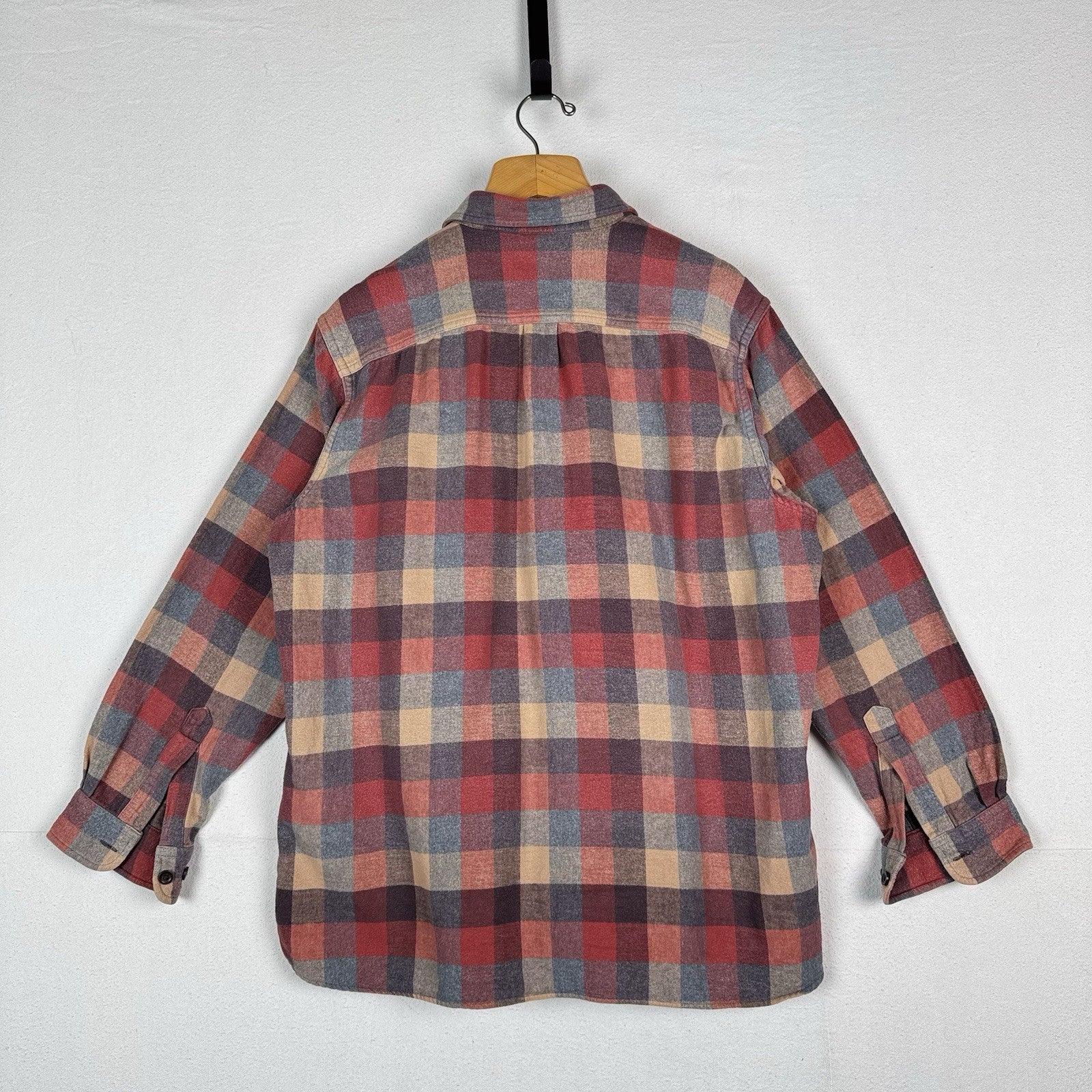 L.L. Bean Traditional Fit Chamois Flannel Shirt Men’s XL Apple Cinnamon Plaid