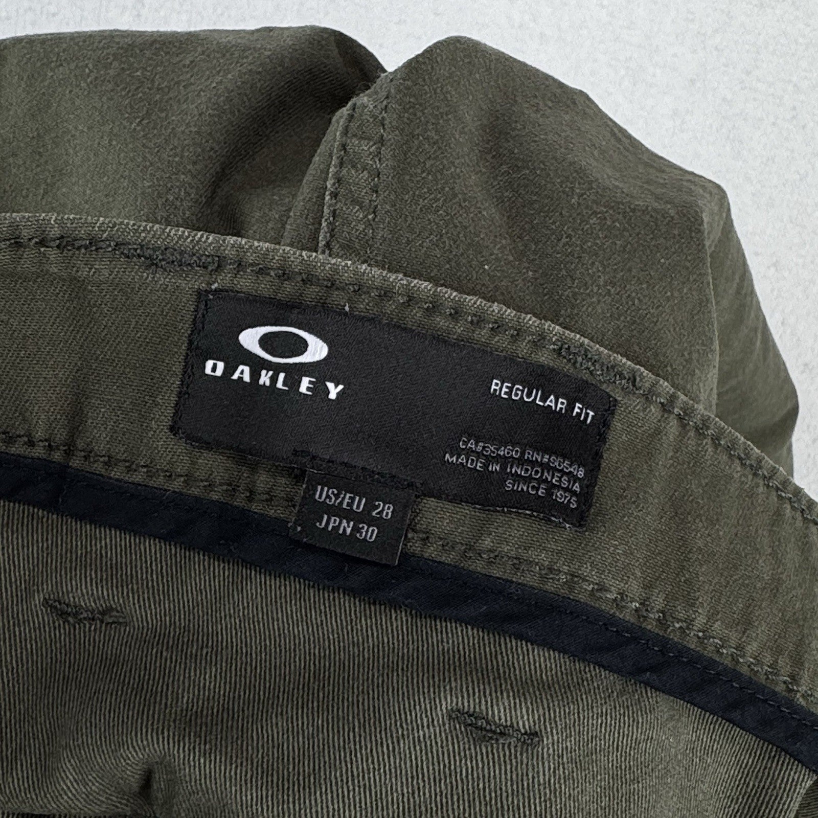 Oakley Men’s 28x9 Flat Front Utility Shorts Olive Green D-Ring