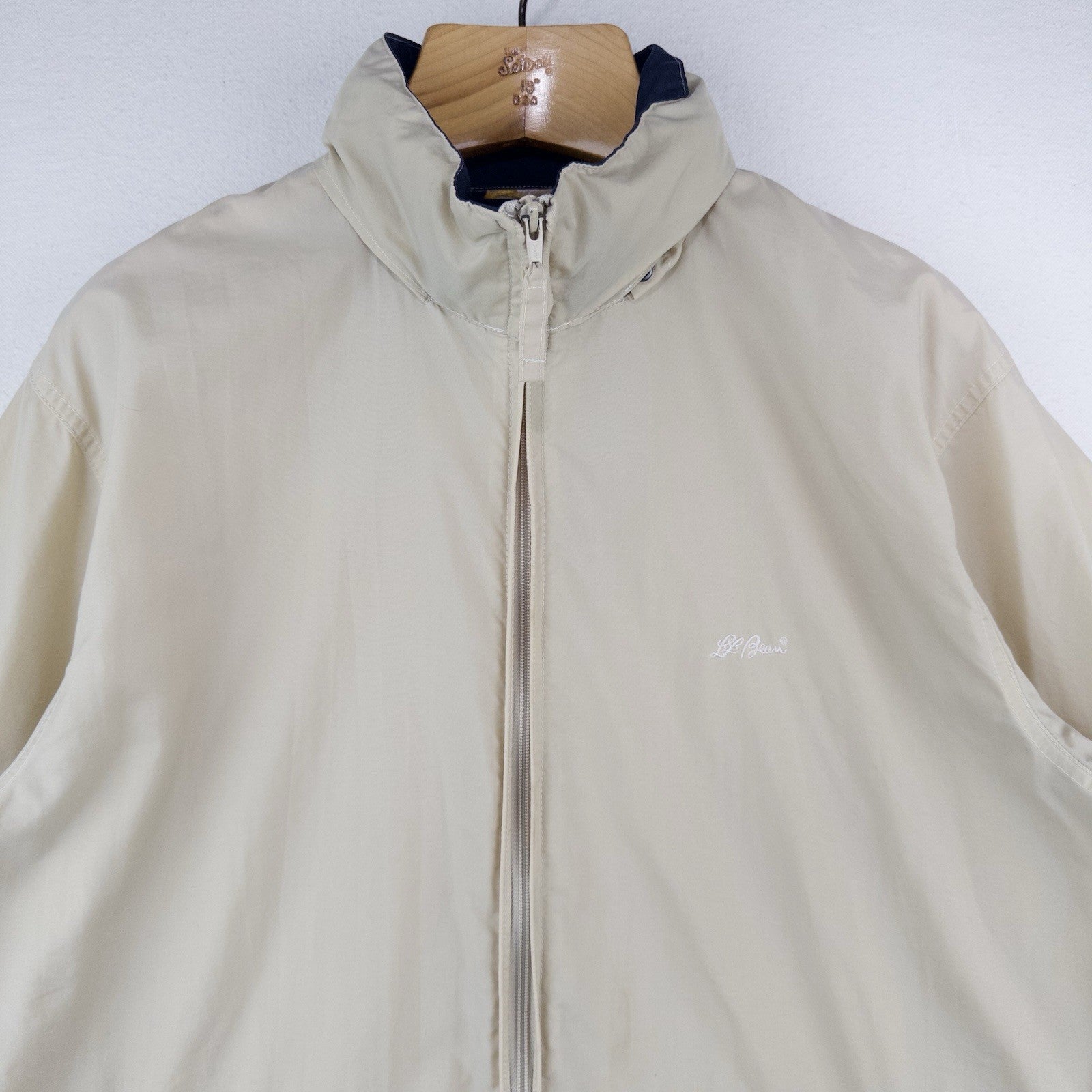 90’s Vtg LL Bean Women’s XL Windbreaker Full Zip Jacket Stowaway Hood *Read
