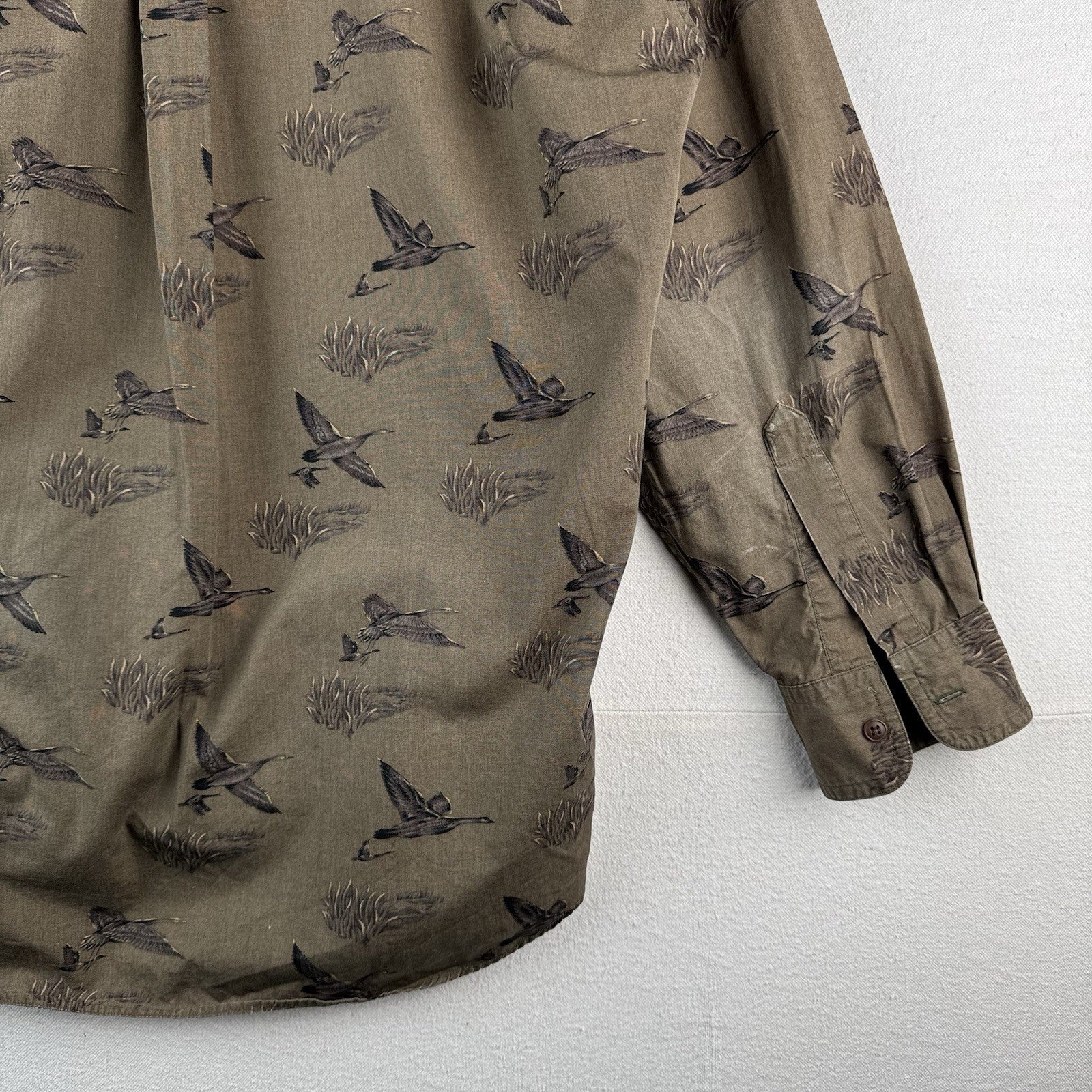 Chaps Ralph Lauren Mens XL Button Down Shirt Ducks Brown Long Sleeve