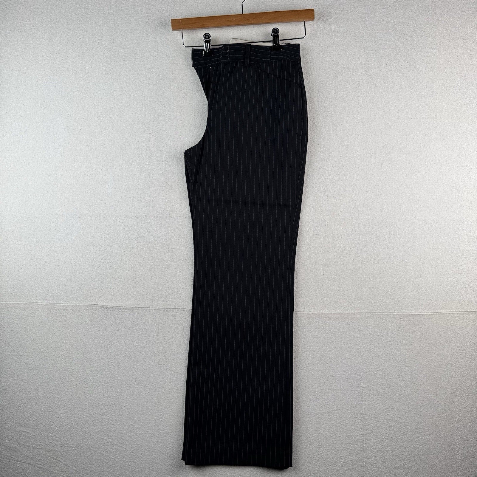 Anne Klein Women's 6 Pant Suit Two Piece Set Black Off-white Pinstripe Leg=10”