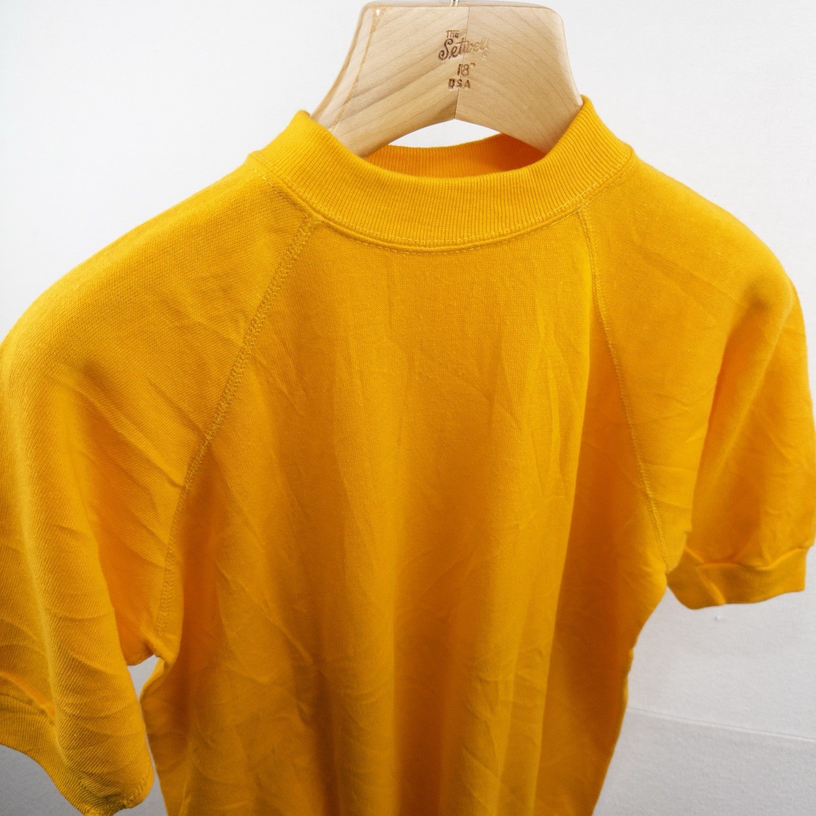 60’s Vtg Short Sleeve Yellow Raglan Mens S Sweatshirt RN14179 Creslan/Cotton USA