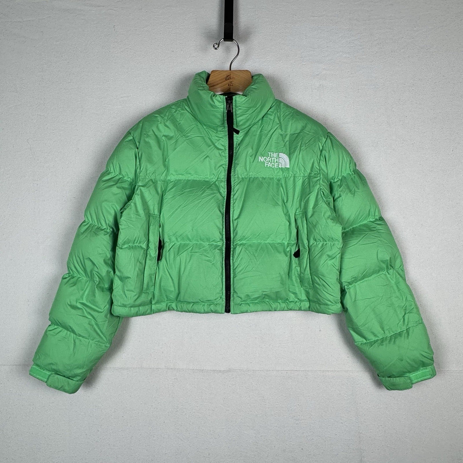 The North Face Nuptse Retro 700 Down Puffer Cropped Jacket Chlorophyll Green - L