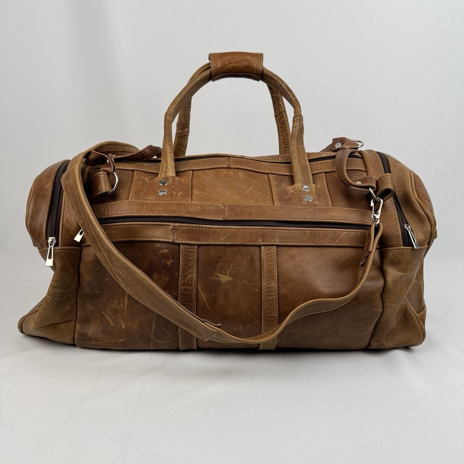 Vtg Tan Leather Duffle Bag Travel Weekender Gym Luggage Side Grab Handles 22”