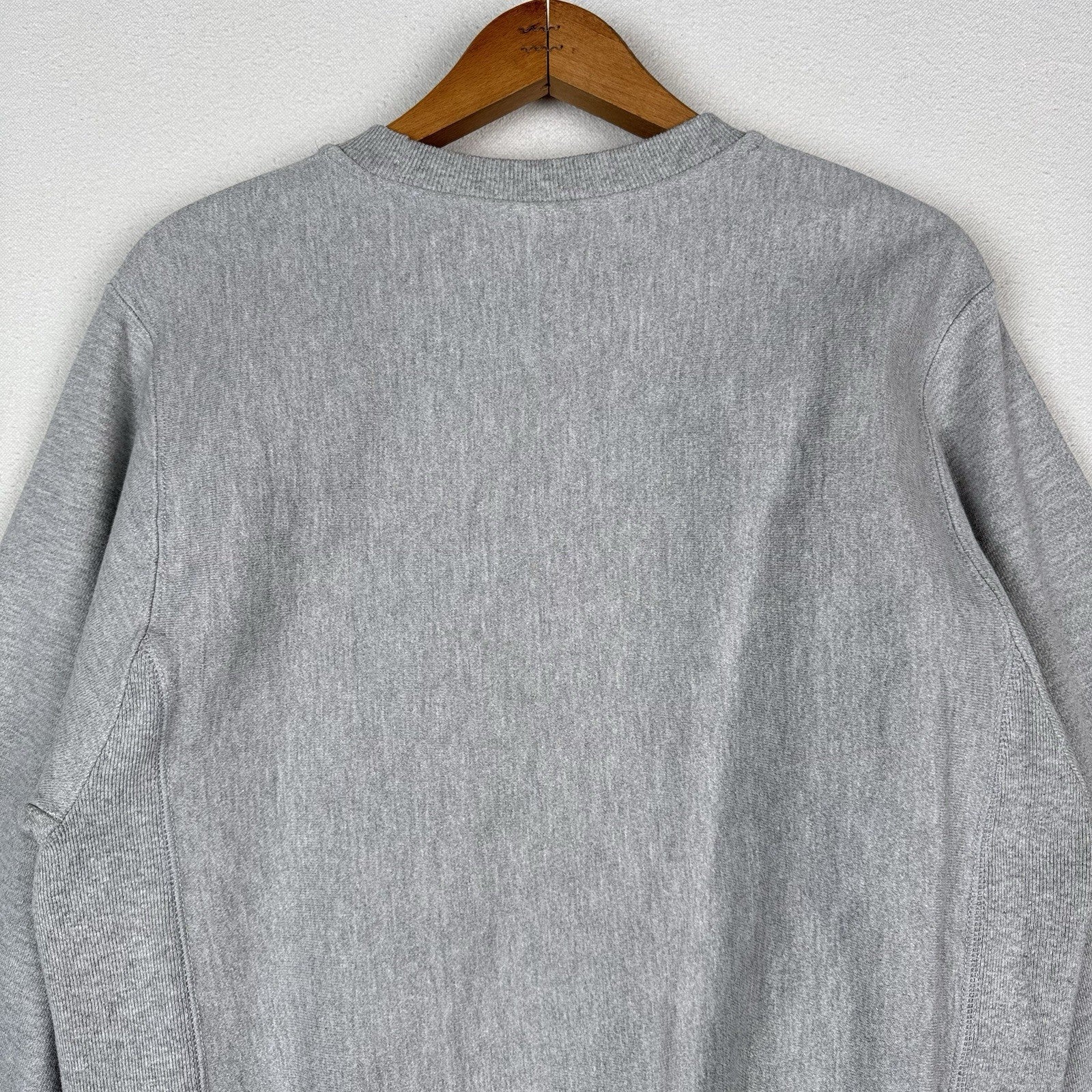 Champion Thayer Academy Reverse Weave Crewneck Sweatshirt Men’s Small Gray