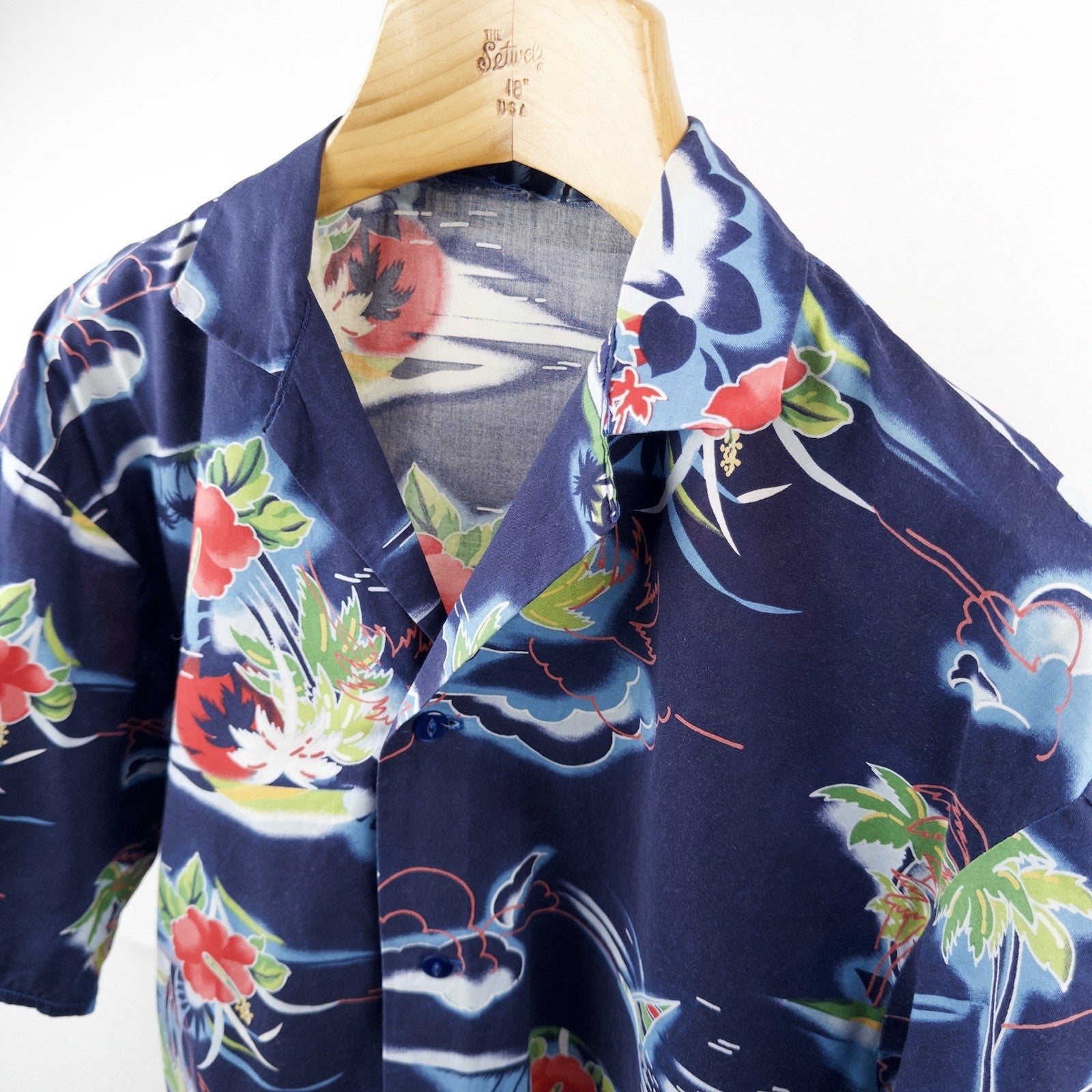Hawaiian Aloha Large Shirt  Palm Trees Hibiscus Clouds Ocean Sailboat Tropical L