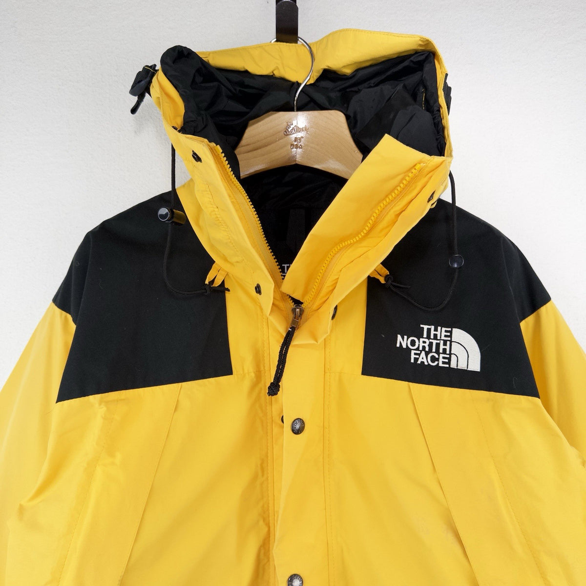 90’s Vtg North Face Mountain Jacket Men’s M Yellow Black Made in USA *Distressed