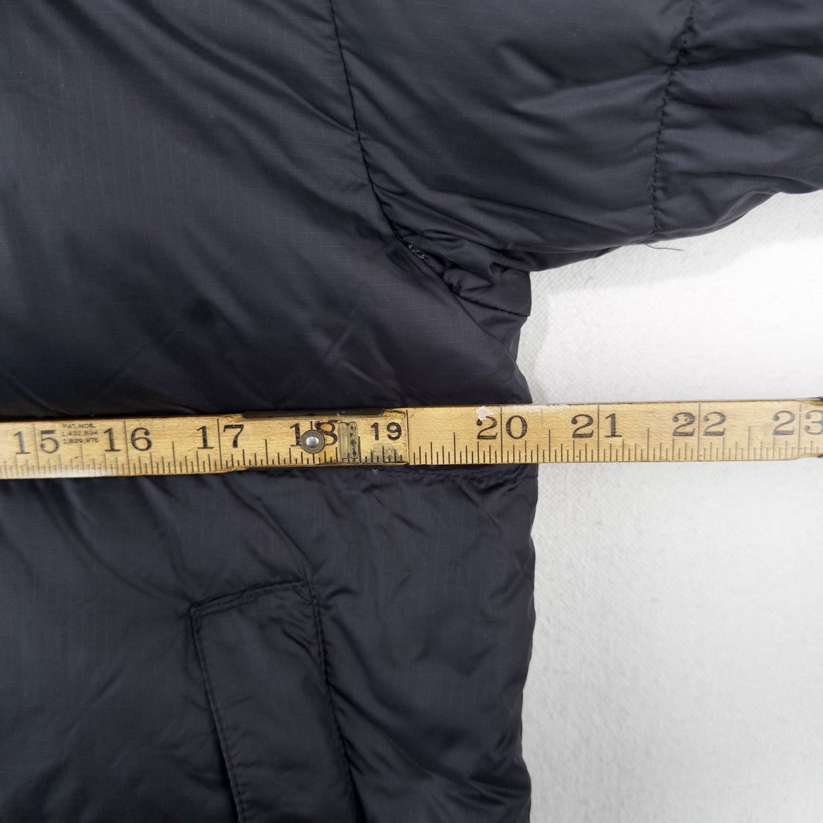 The North Face 1996 Retro Nuptse 700 Down Puffer Jacket Black/Black Mens Small