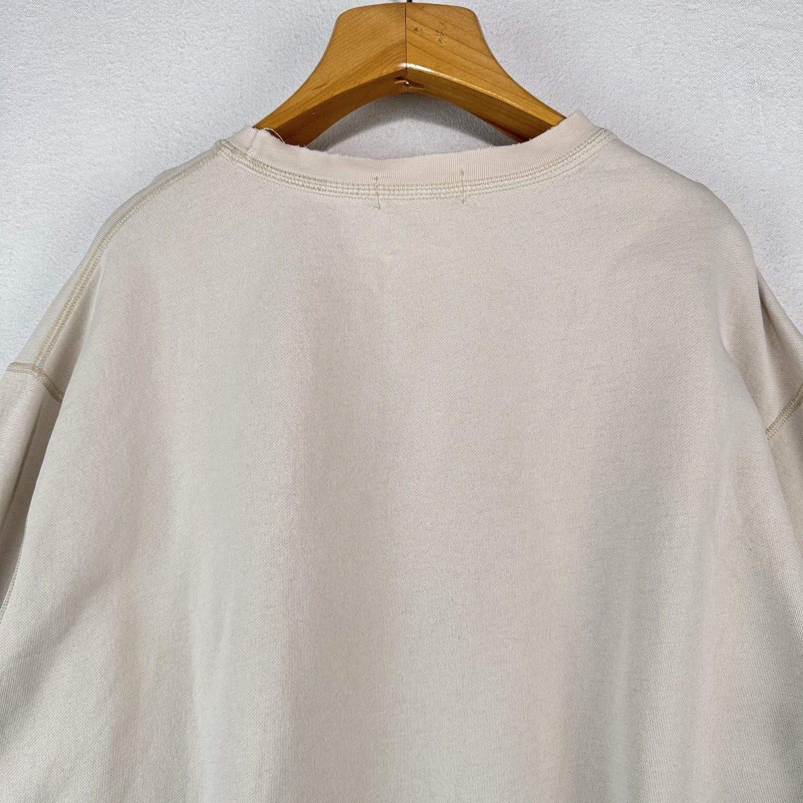 90’s Vintage Polo Ralph Lauren Men’s L Crewneck Sweatshirt Tan *Distressed