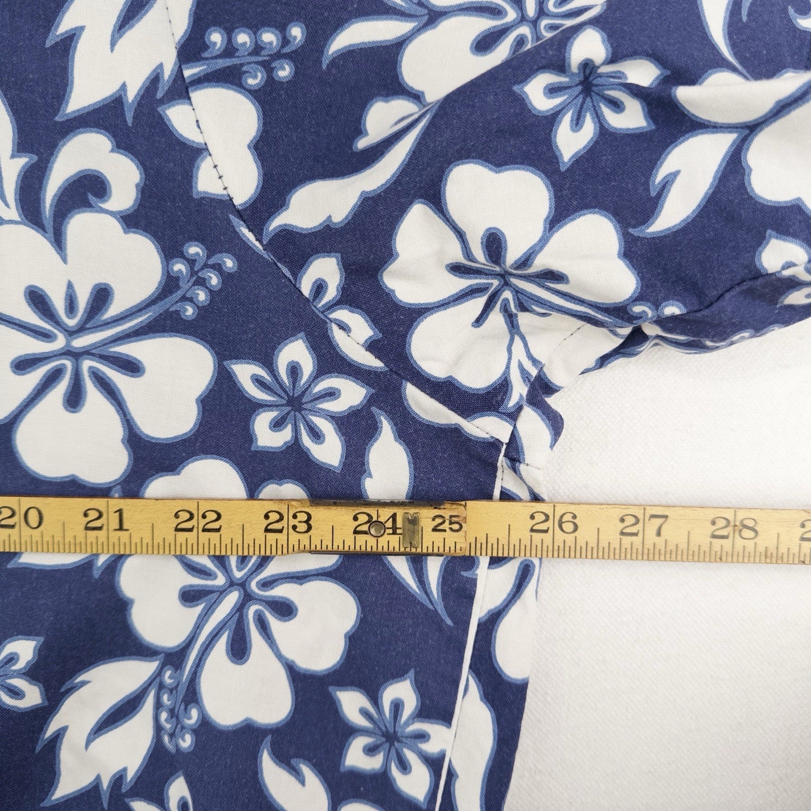 Vtg 9th Wave Blue Floral Hawaiian Shirt Men’s XL Beach Button Up USA