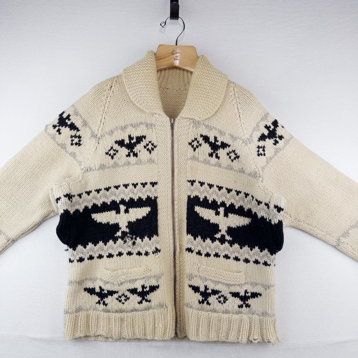 60’s Vtg Cowichan Hand Knit Thunderbird Wool Cardigan Sweater Men’s Large *Read
