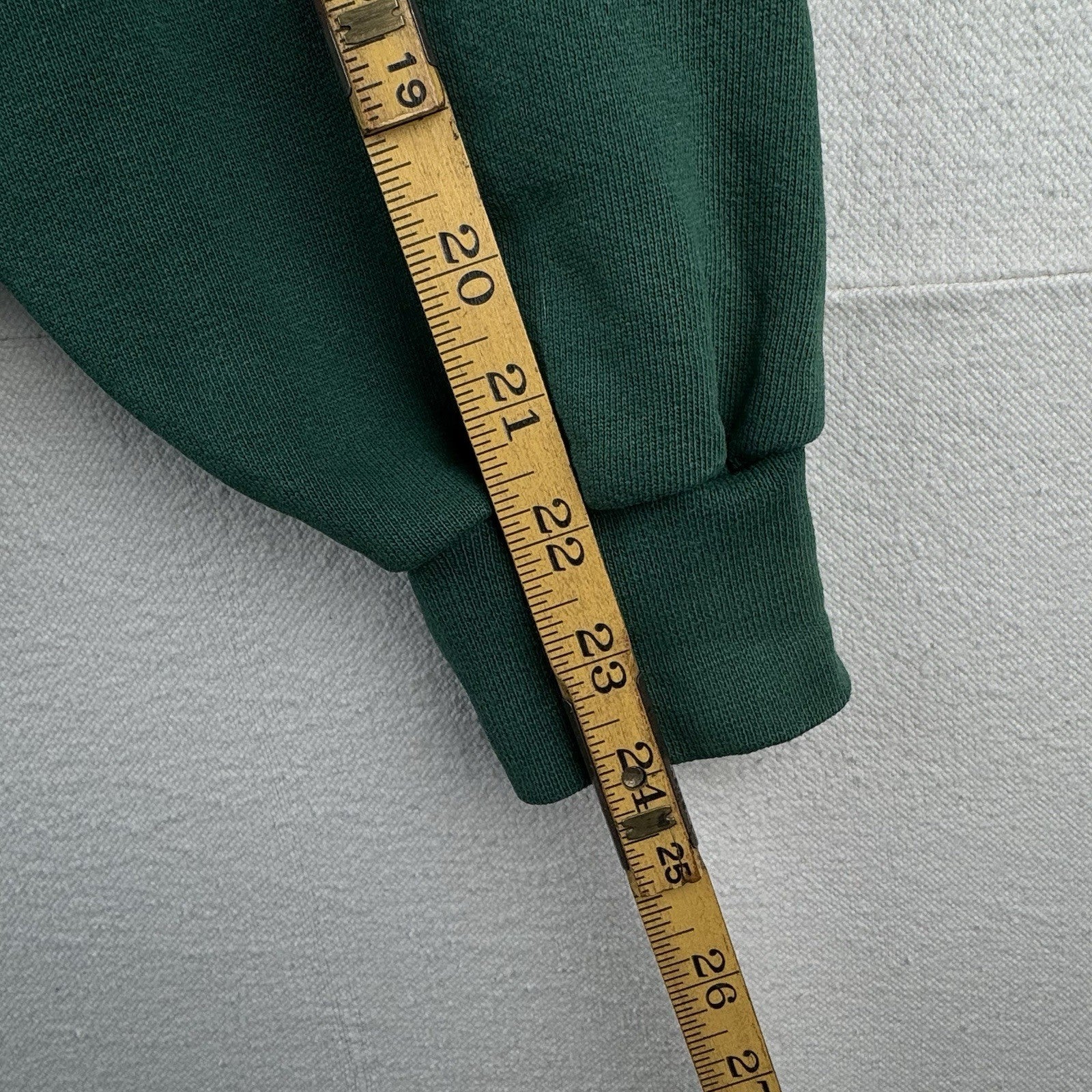90s Vintage LL Bean X Russell Athletic Men's Large Green Henley Sweatshirt USA
