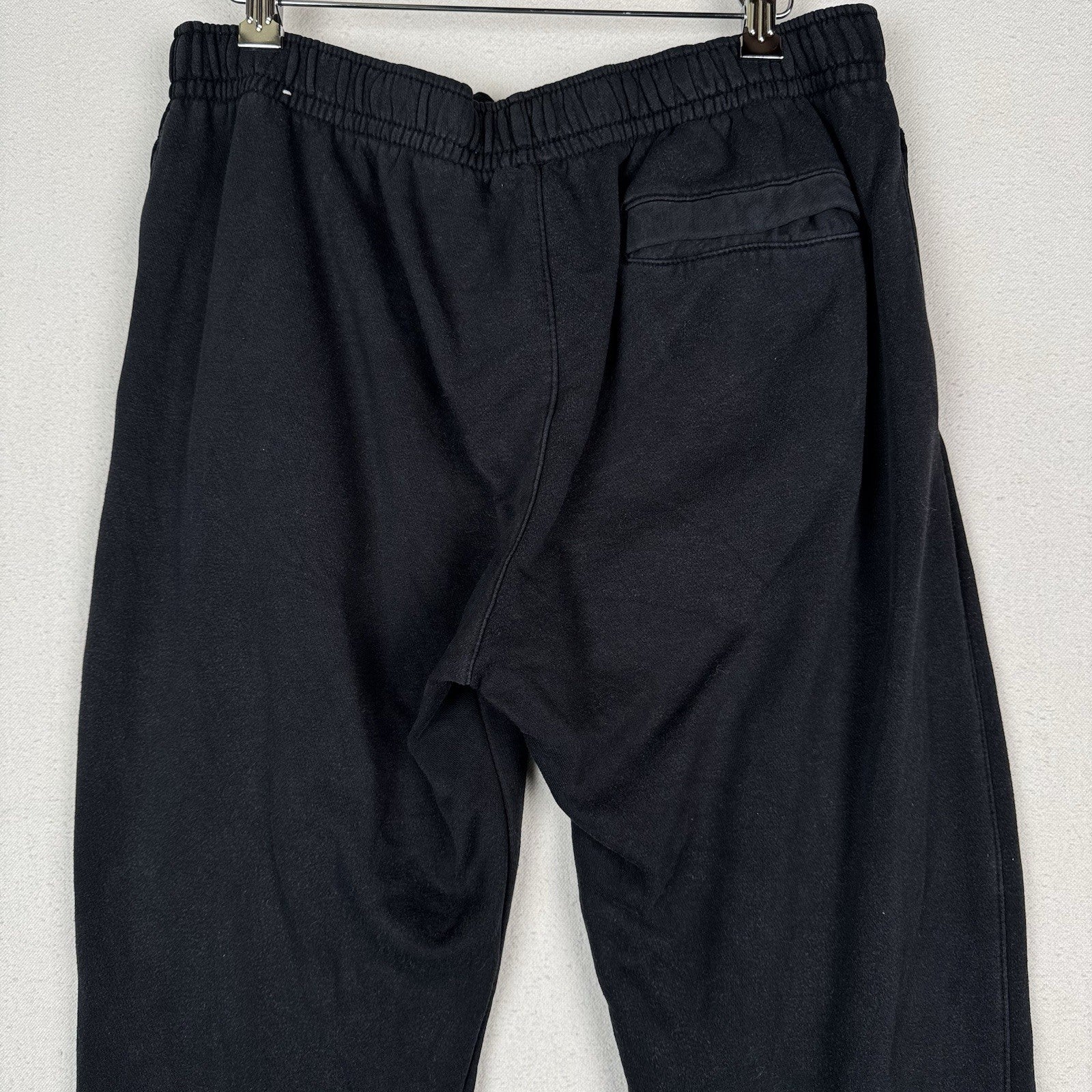 Nike Sportswear Club Men’s Fleece Joggers Black Large Sweatpants