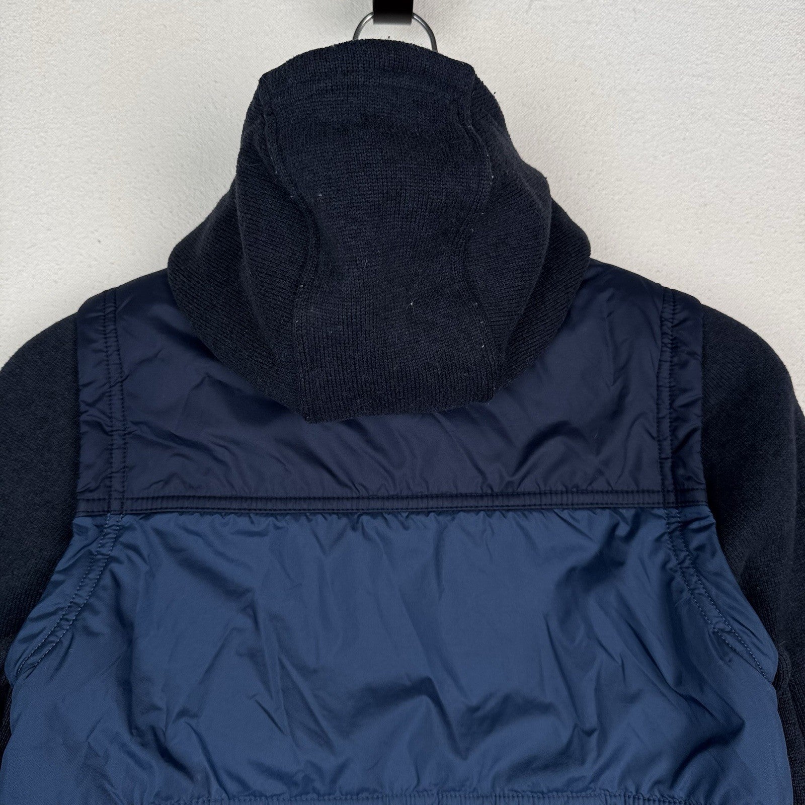 The North Face Gordon Lyons Navy Blue Varsity Winter Vest Boy’s M (10/12) *Read