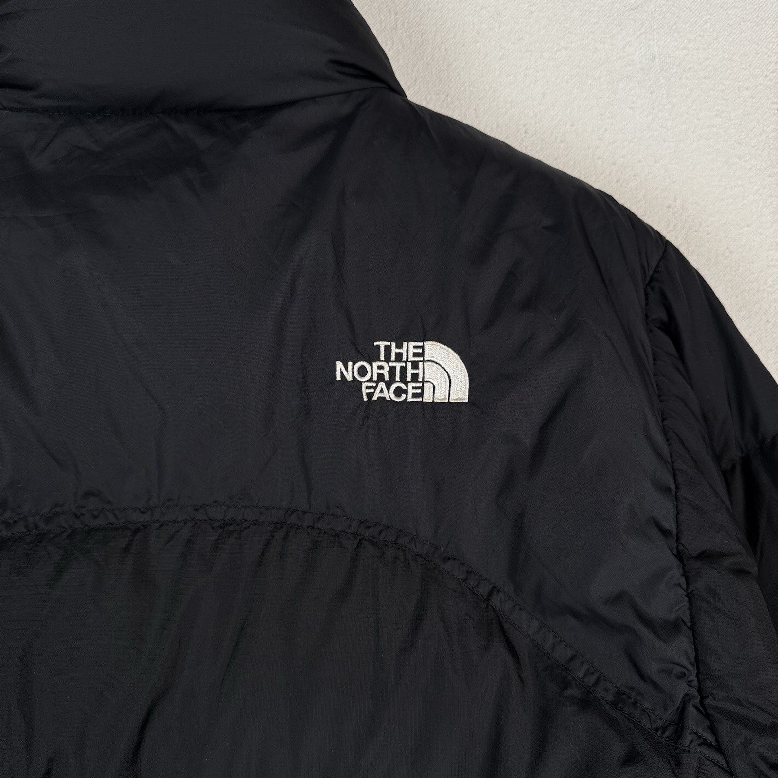 Vintage The North Face 700 Nuptse Women’s M Down Puffer Jacket Black