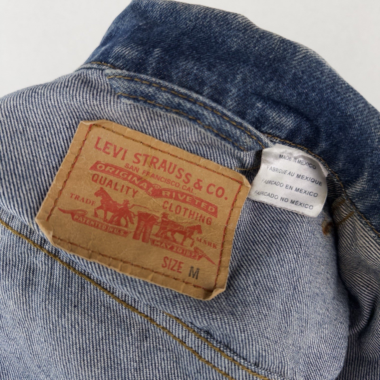 Levi's Denim Trucker Jacket Adult Medium Dark Wash Blue Jean Classic Type 3