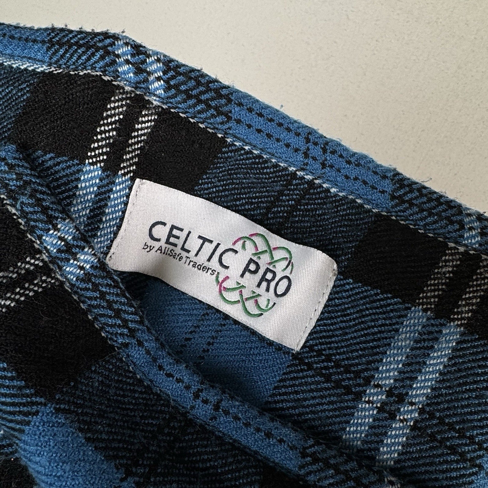 (Lot Of 2) Celtic Pro By Allsafe Traders Men’s Tartan Kilts Small (28) Blue/Red