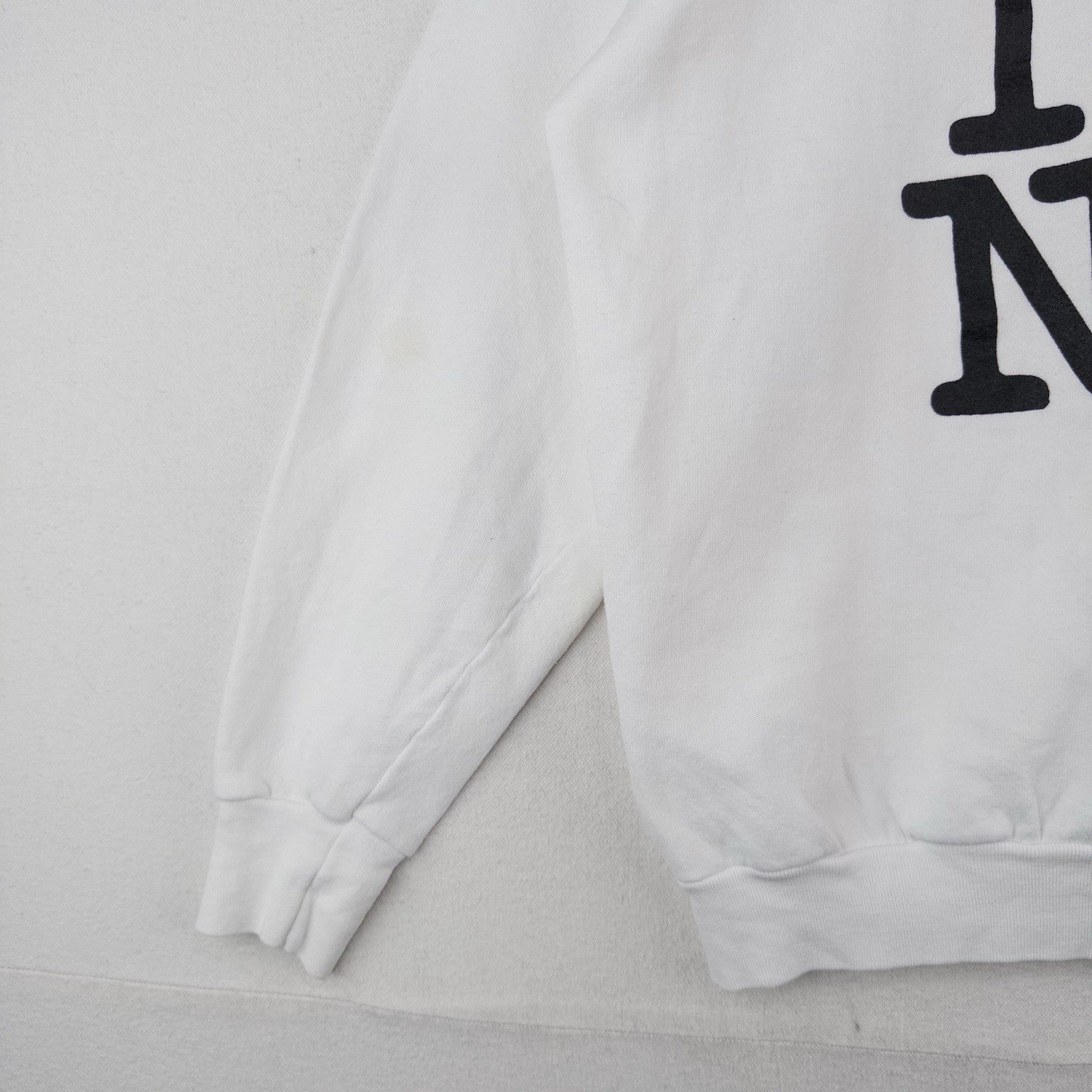80’s Vtg I Love NY Raglan Crewneck Sweatshirt Men’s Large White *Distressed