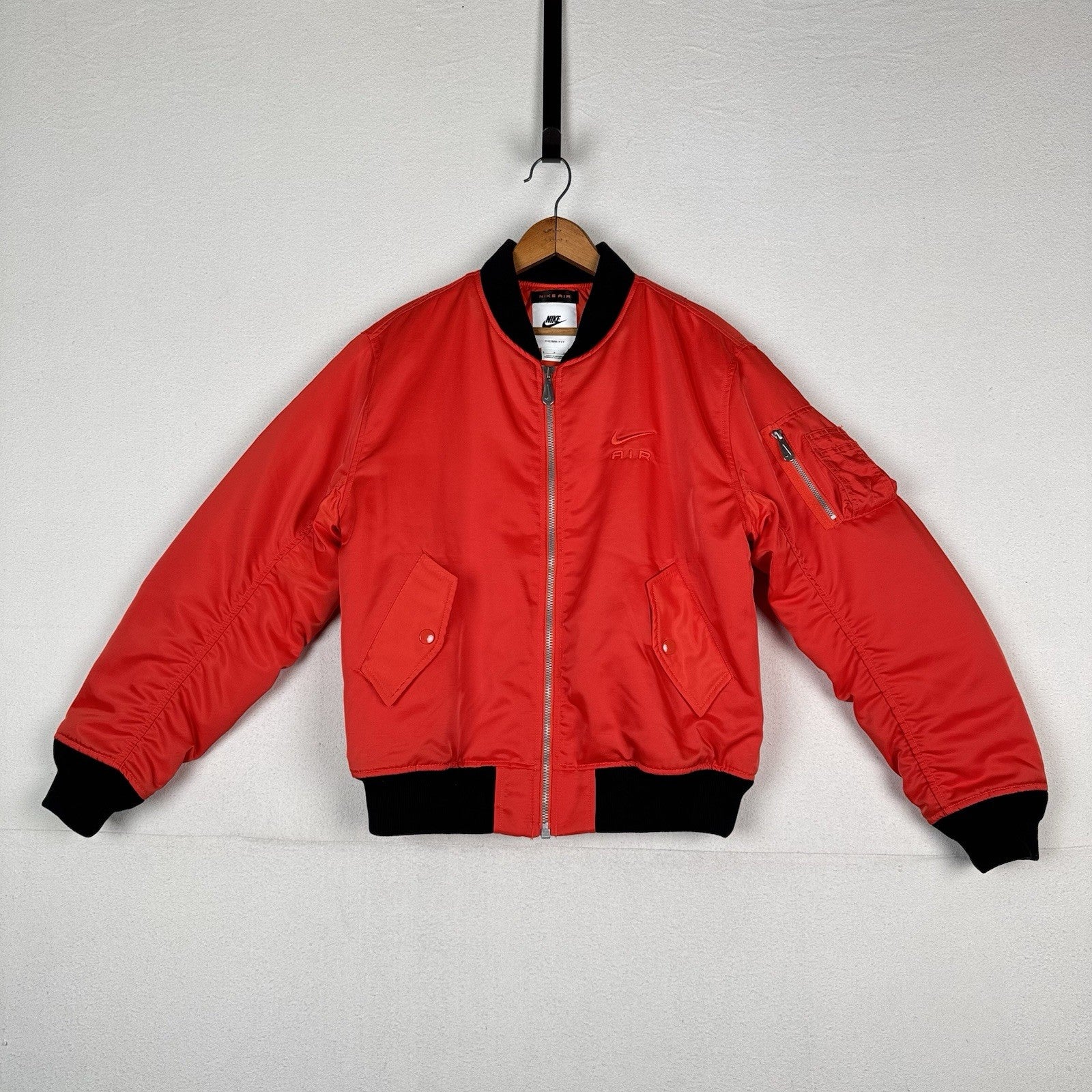 NWOT Nike Air Therma-Fit Satin Bomber Jacket Picante Red Men's Small DV9891-633