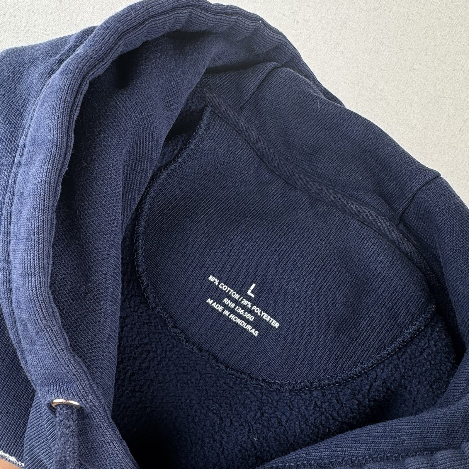 Yale University Bulldogs Men’s Large Blue Faded Hoodie Sweatshirt Ivy League