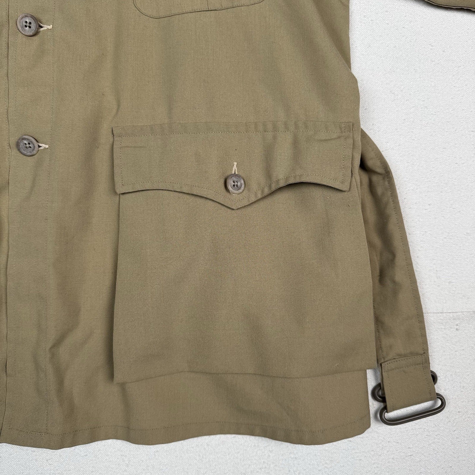 Vintage 60’s 70’s L.L. Bean Belted Khaki Safari Camp Jacket Men’s Size 40 (XL)