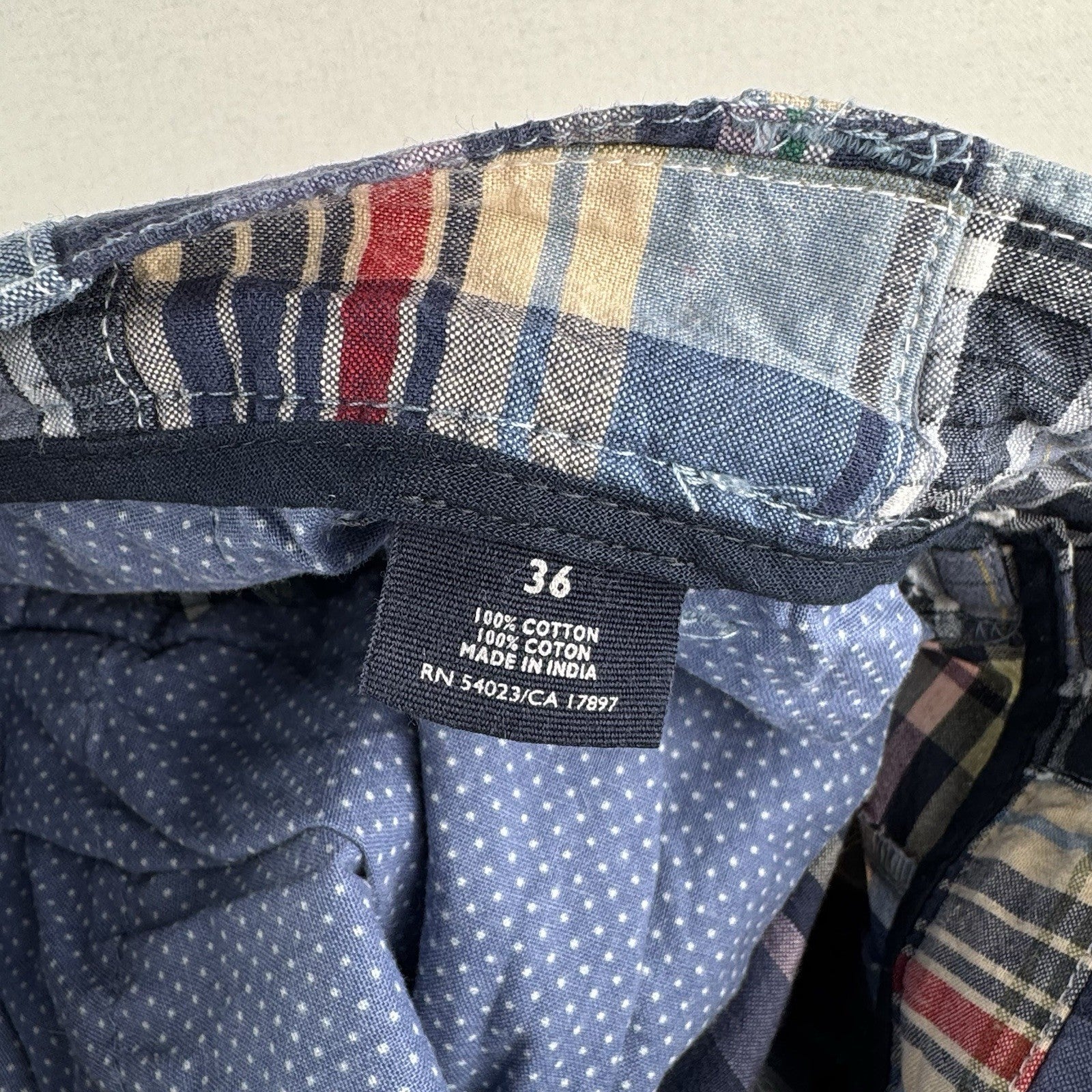 Old Navy Surplus Madras Plaid Shorts Mens 36 Patchwork Cotton Chino 10”