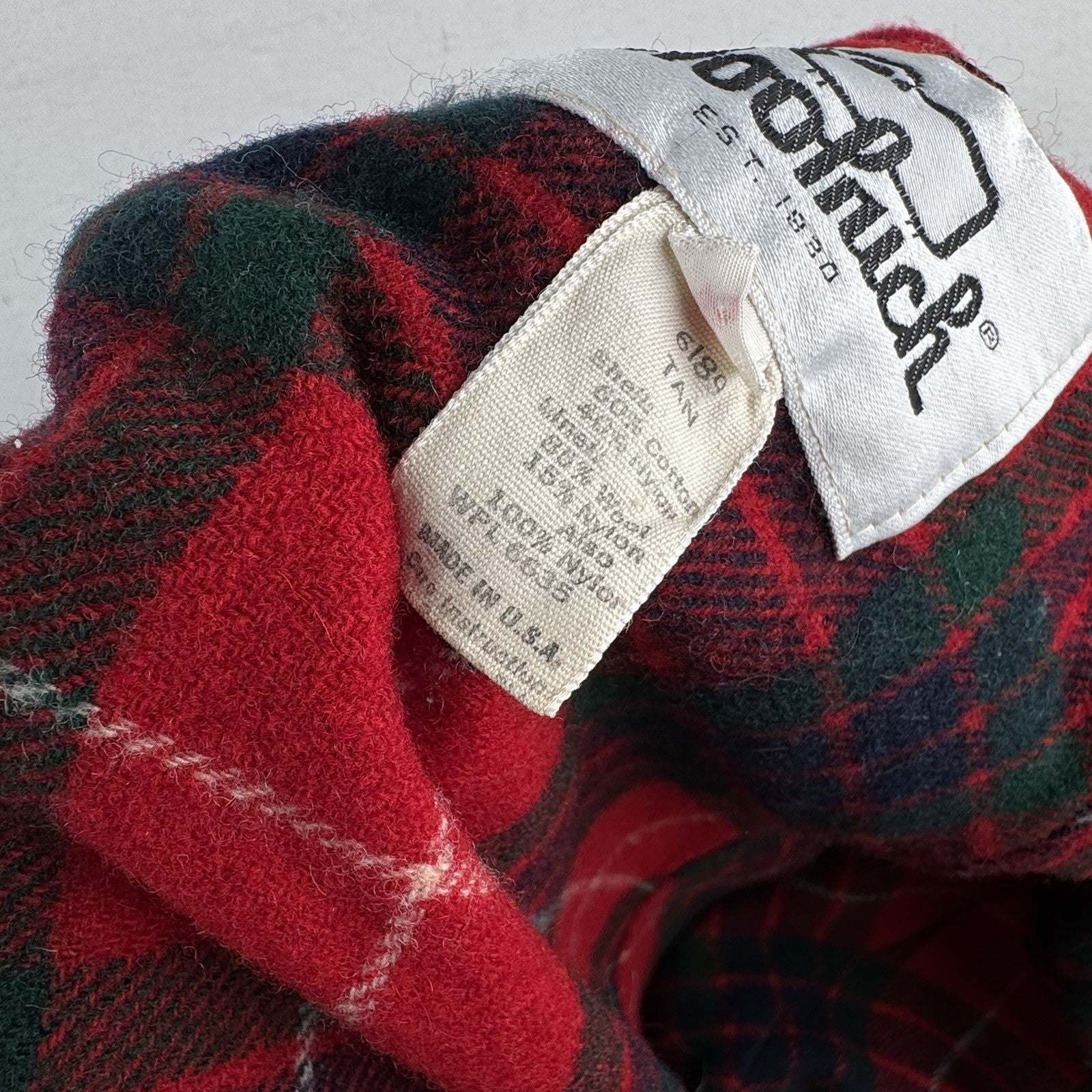 70's Vtg Woolrich Medium Mountain Parka Tan Wool Flannel Lined Made In USA *Read
