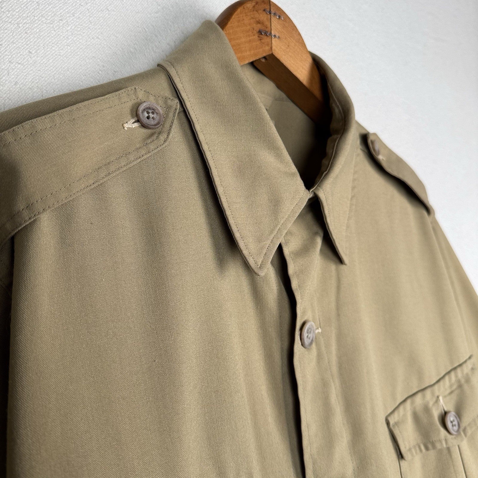 Vintage 60’s 70’s L.L. Bean Belted Khaki Safari Camp Jacket Men’s Size 40 (XL)