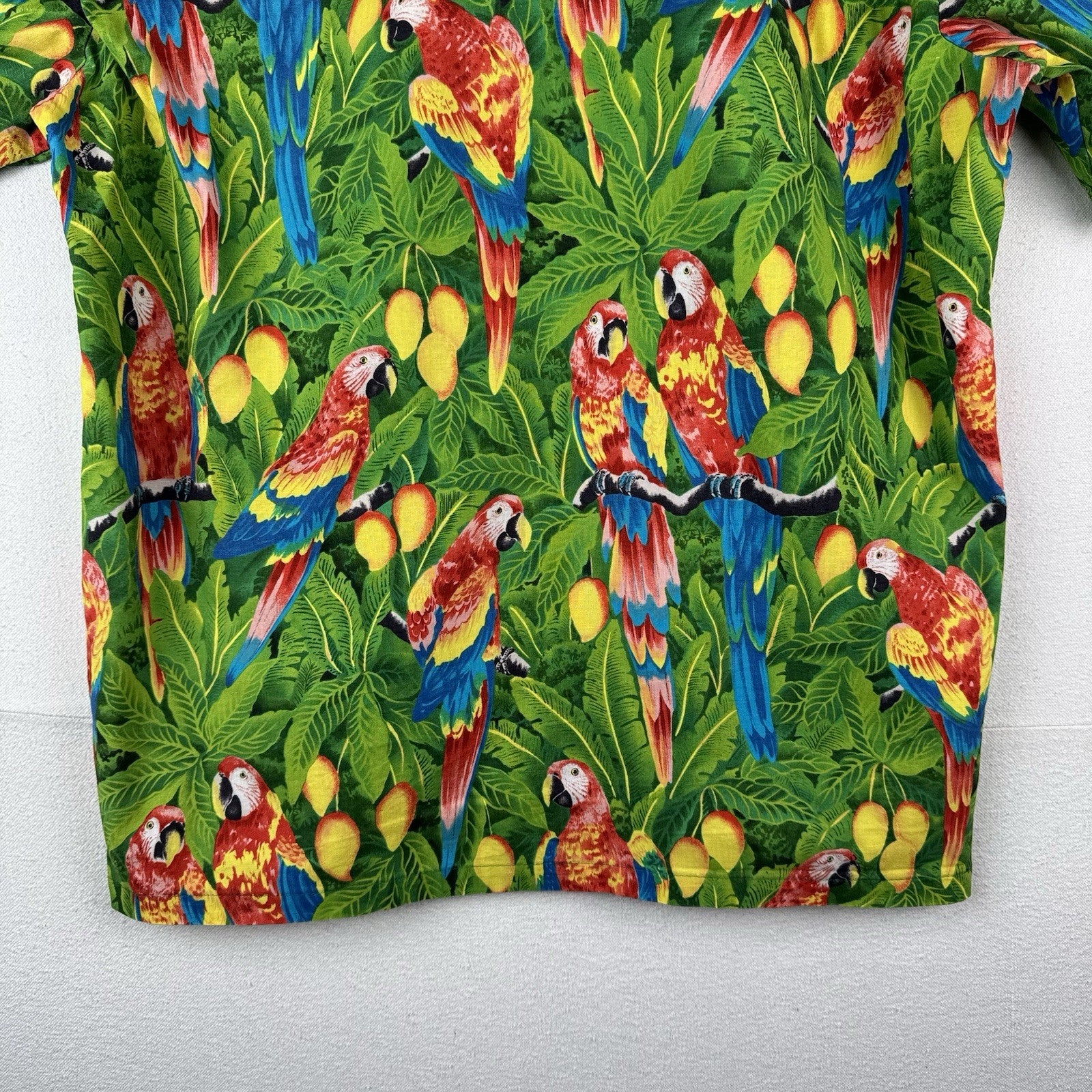 80's Vintage Hilo Hattie Hawaiian Shirt Parrots Macaws Men’s XL Made USA/Hawaii