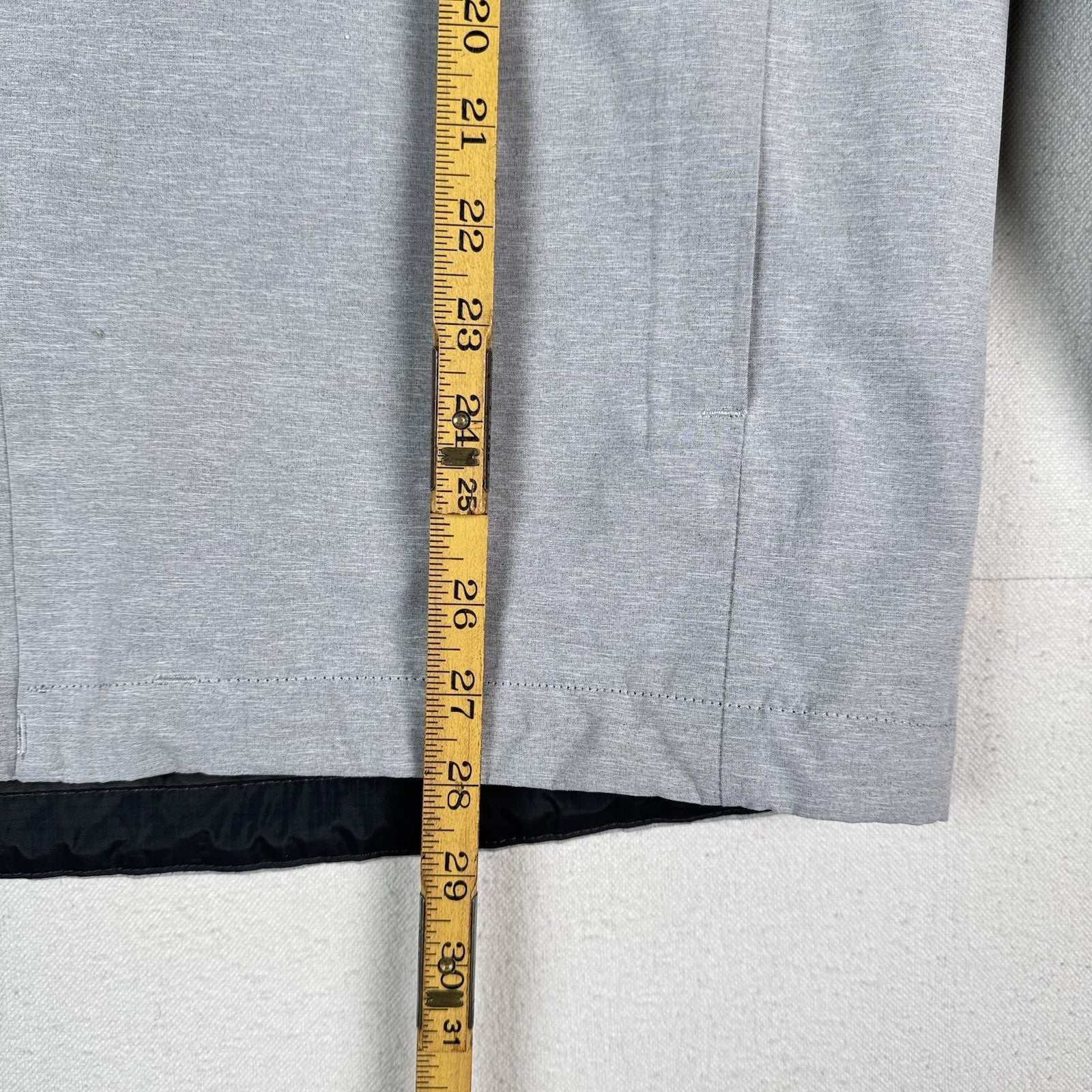 The North Face Men’s Dryzzle Waterproof Jacket Medium Zip Vents Heather Gray