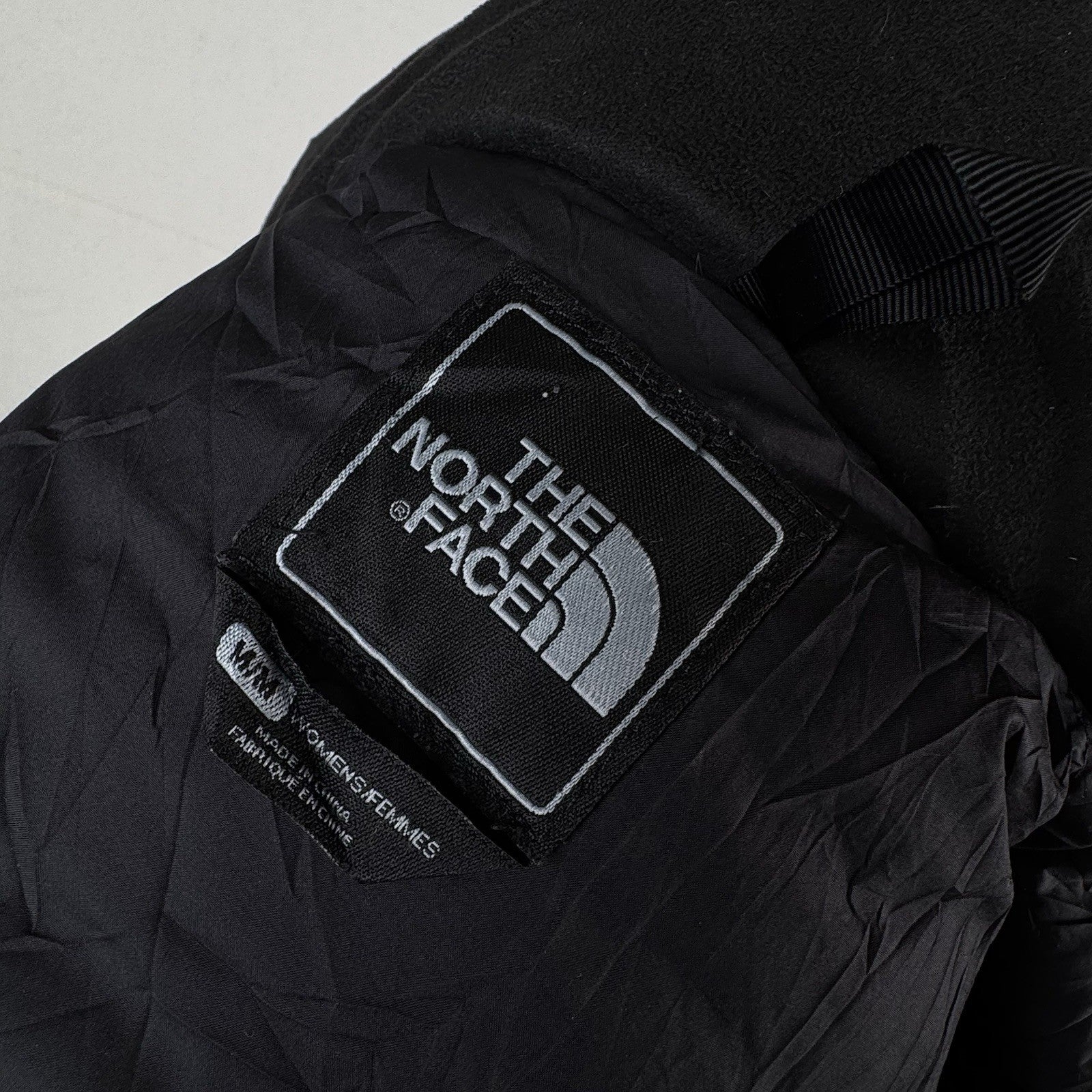 Vintage The North Face 700 Nuptse Women’s M Down Puffer Jacket Black
