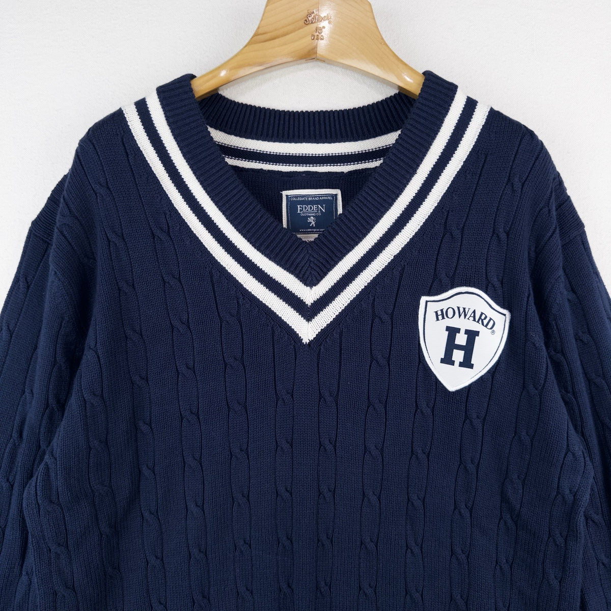Howard University Cricket Tennis V-Neck Patch Cable Knit Sweater Blue XL HBCU