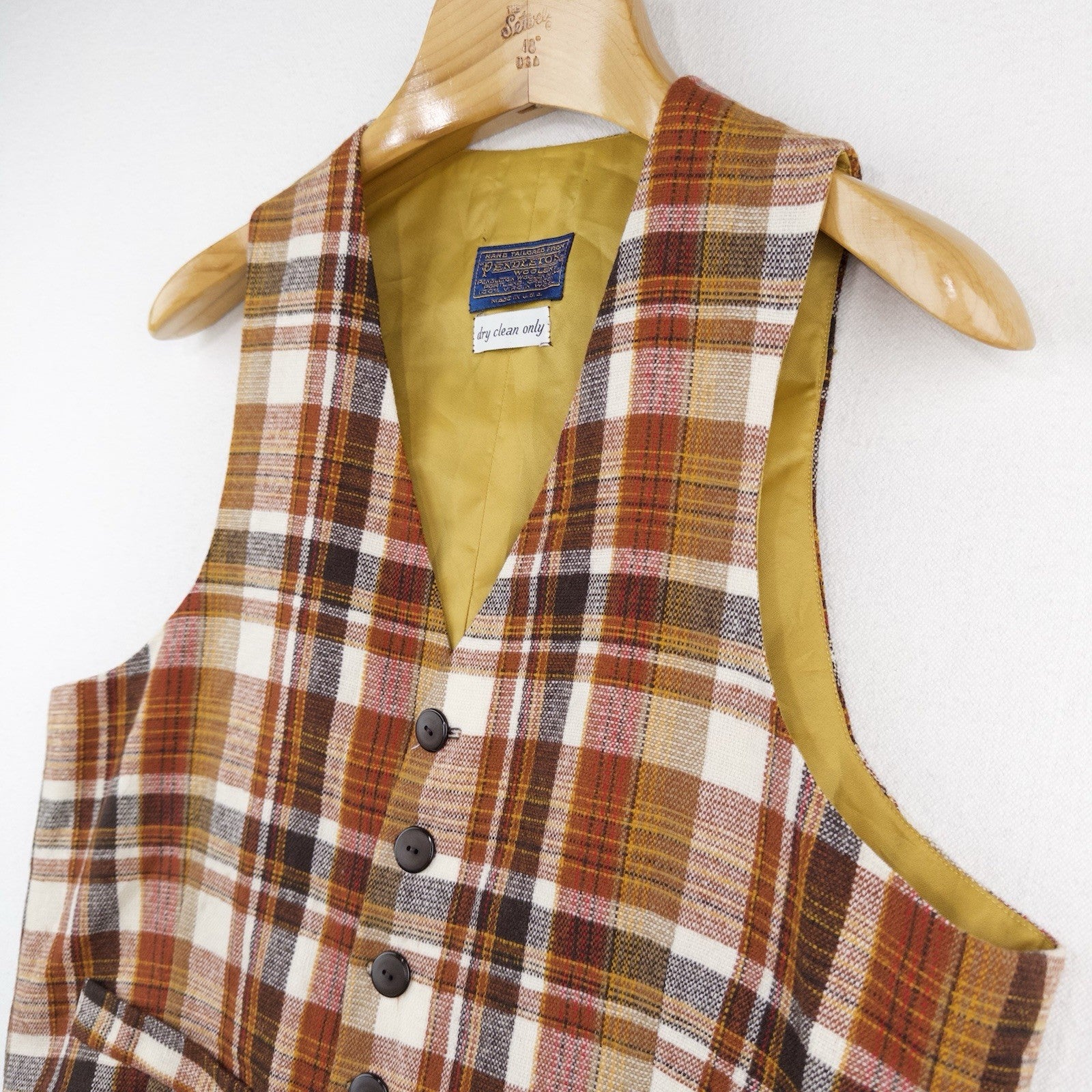 70’s Vtg Pendleton Vest Men’s 38 Medium Tartan Plaid Wool Vest Autumn Madras