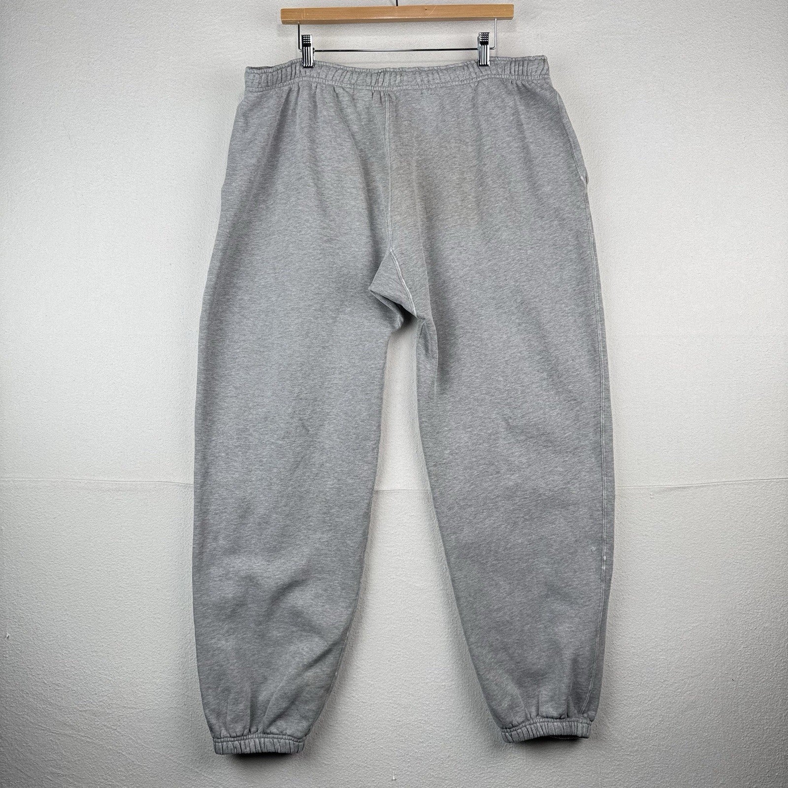 90's Vintage Polo Ralph Lauren Men's M Gray Sweatpants Relaxed Fit *Distressed