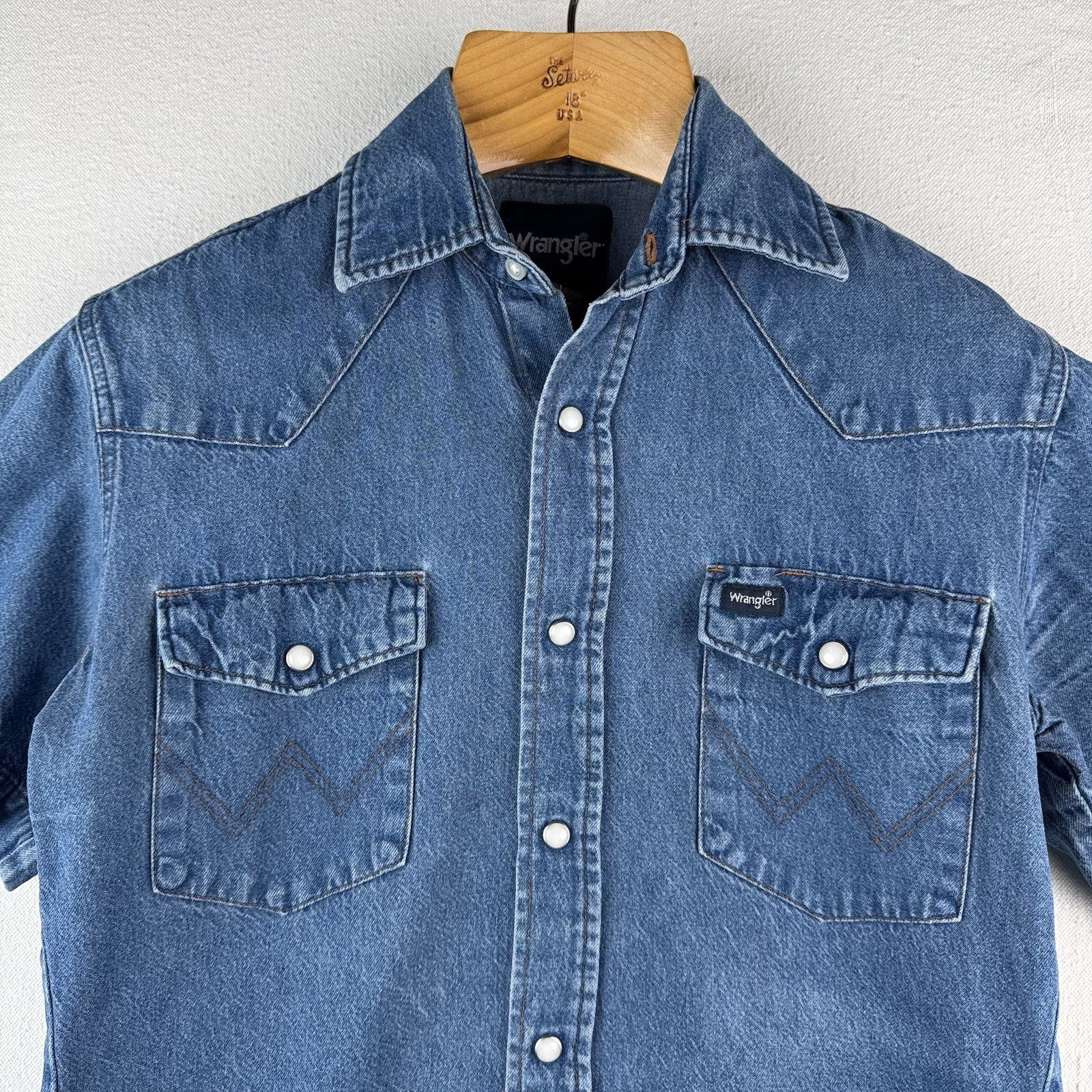 Vtg Wrangler Denim Western Shirt Small (P2P: 18”) Pearl Snaps Short Sleeve