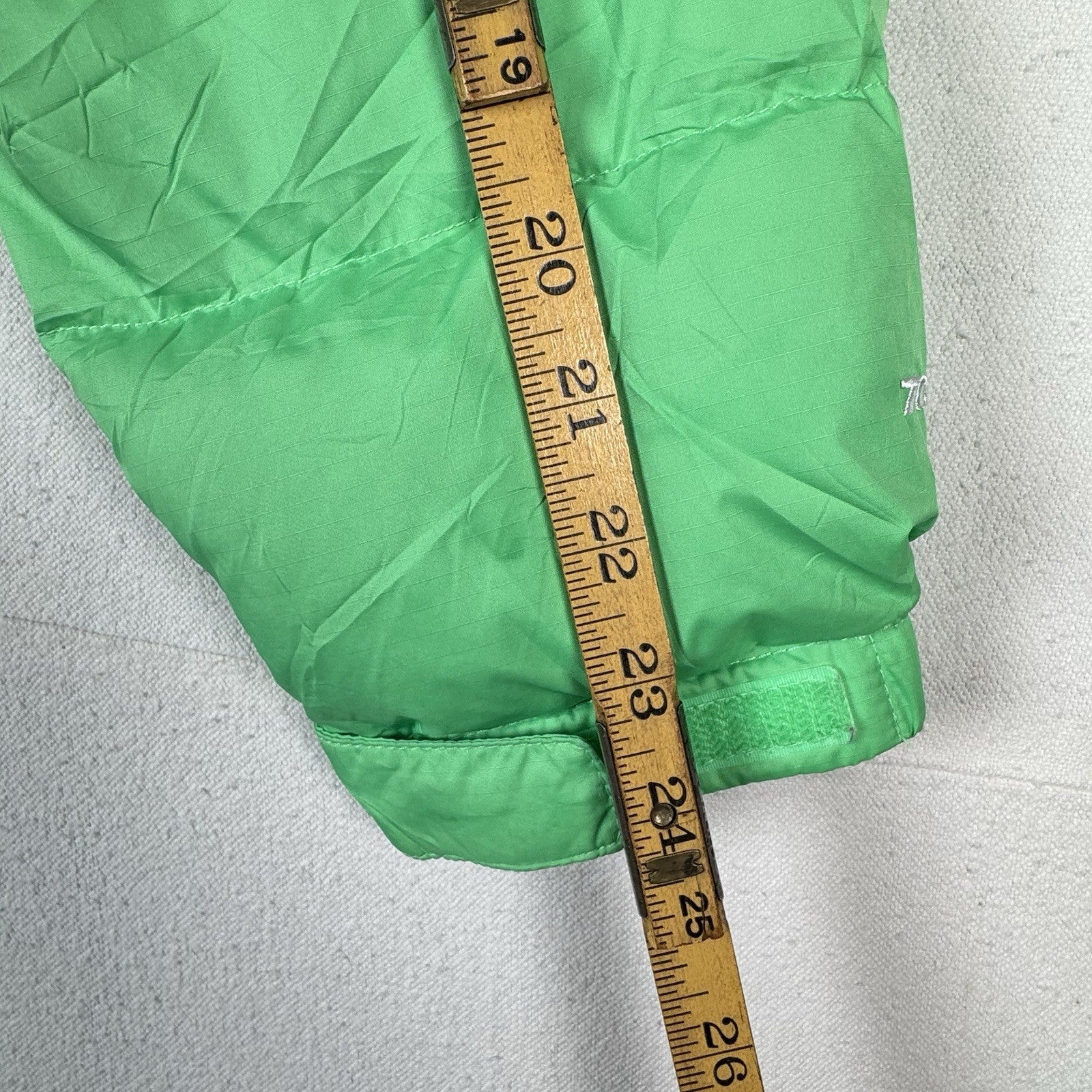 The North Face Nuptse Retro 700 Down Puffer Cropped Jacket Chlorophyll Green - L