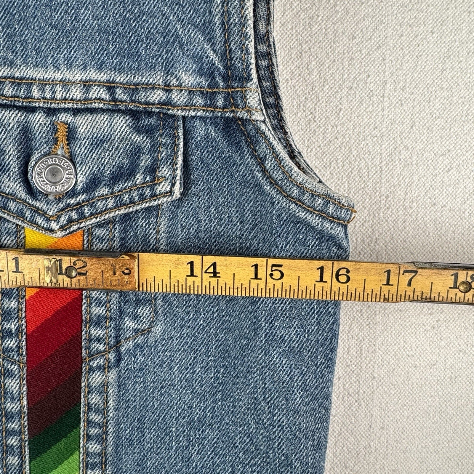 Vintage Levi's Denim Serape Blanket Medium Buckle Back Vest Red Tab Made USA