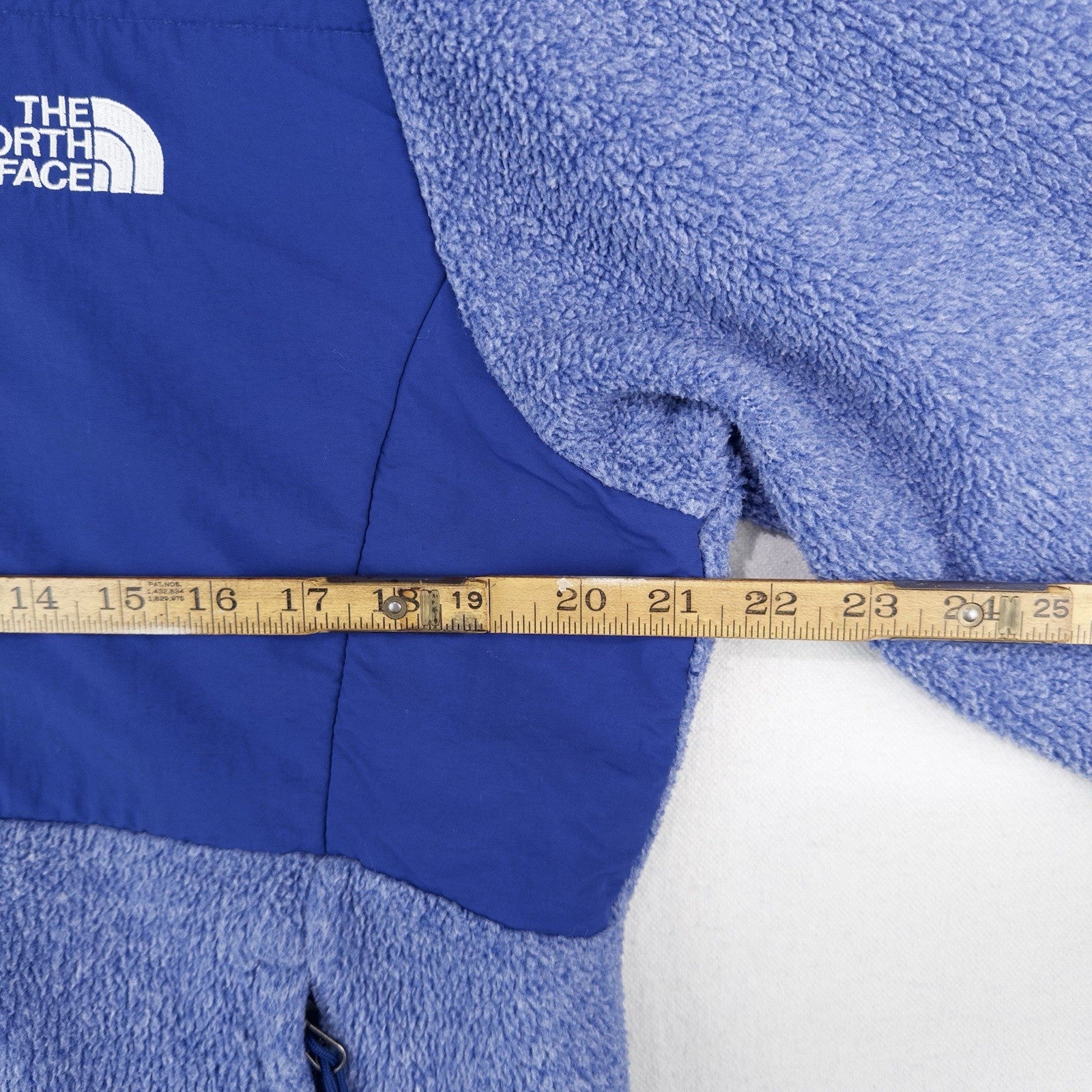 The North Face Women’s Large Denali Full Zip Blue Fleece Jacket