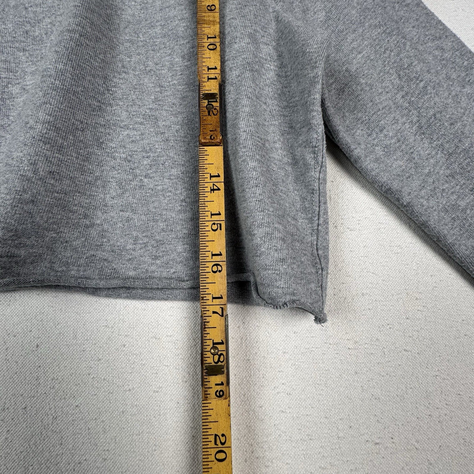 Polo Ralph Lauren Rugby Shirt Men’s Medium Gray LS Elbow Patch Cropped 17”