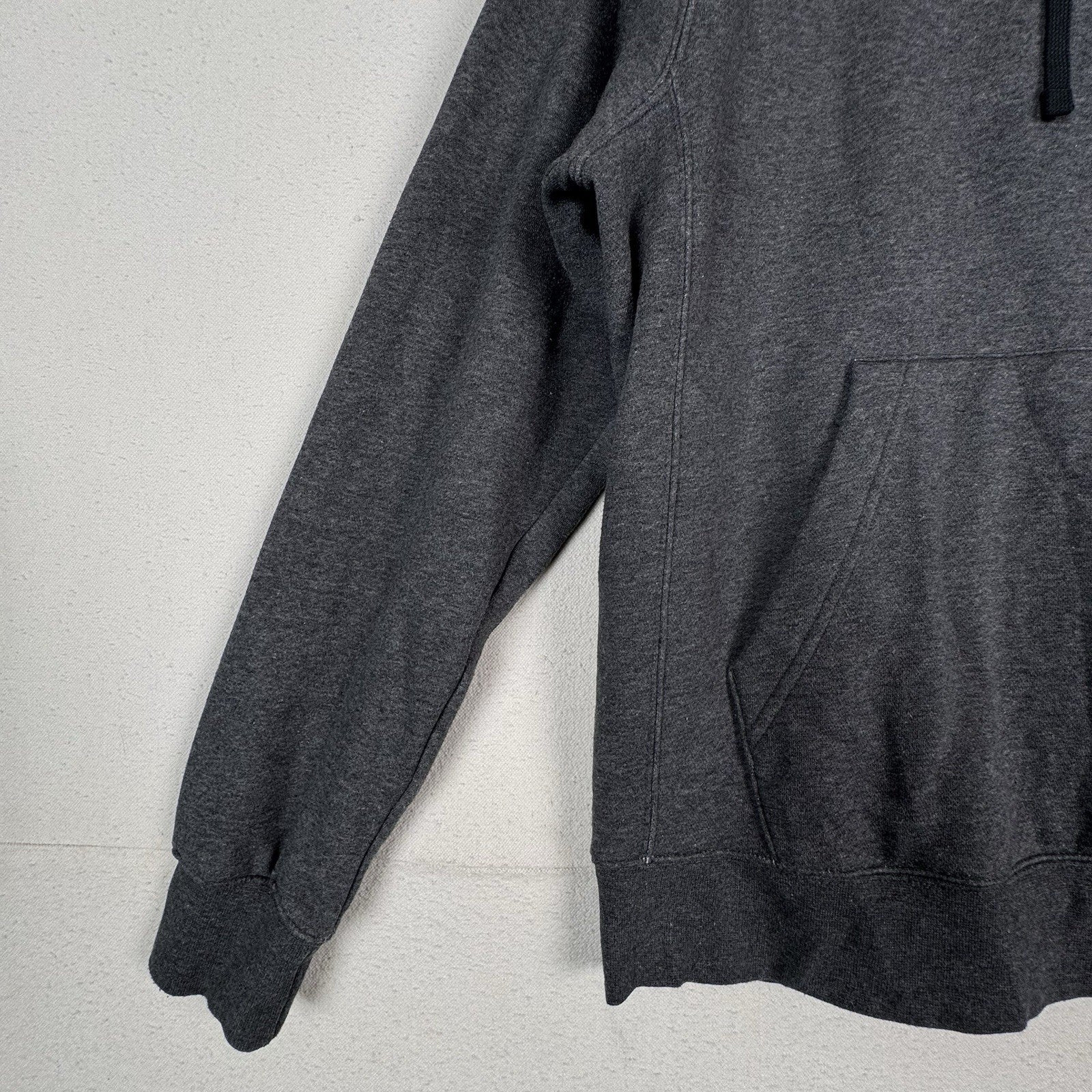 Nike Sportswear Club Dark Gray Fleece Pullover Hoodie Men’s Medium