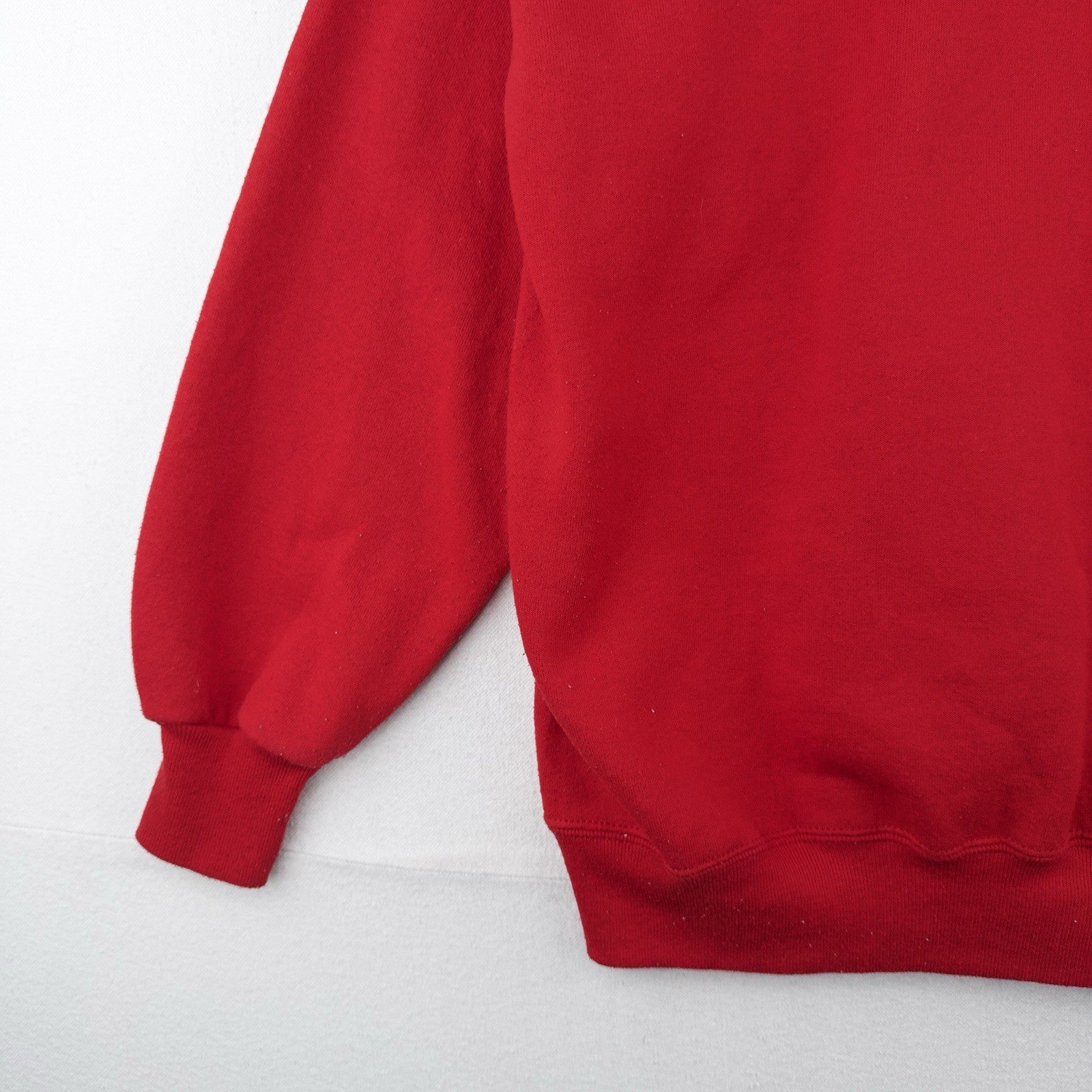 80's Vtg YMCA Milwaukee Men's L Red Crewneck Sweatshirt Made In USA